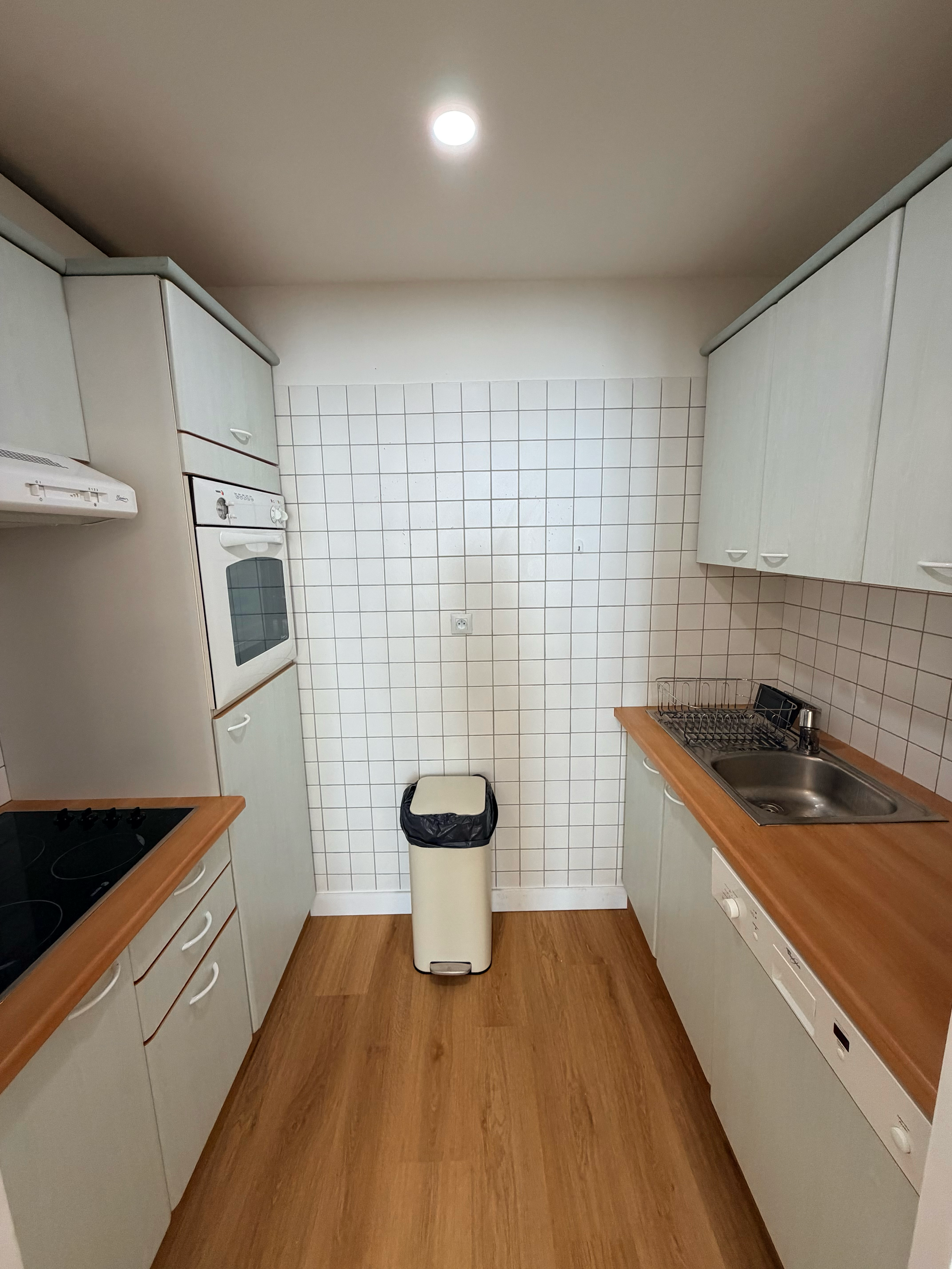 ID 219 MACE 2 BEDROOMS 8