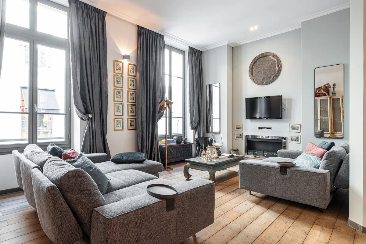 ID 304 COSMOPOLITAN LODGE 1