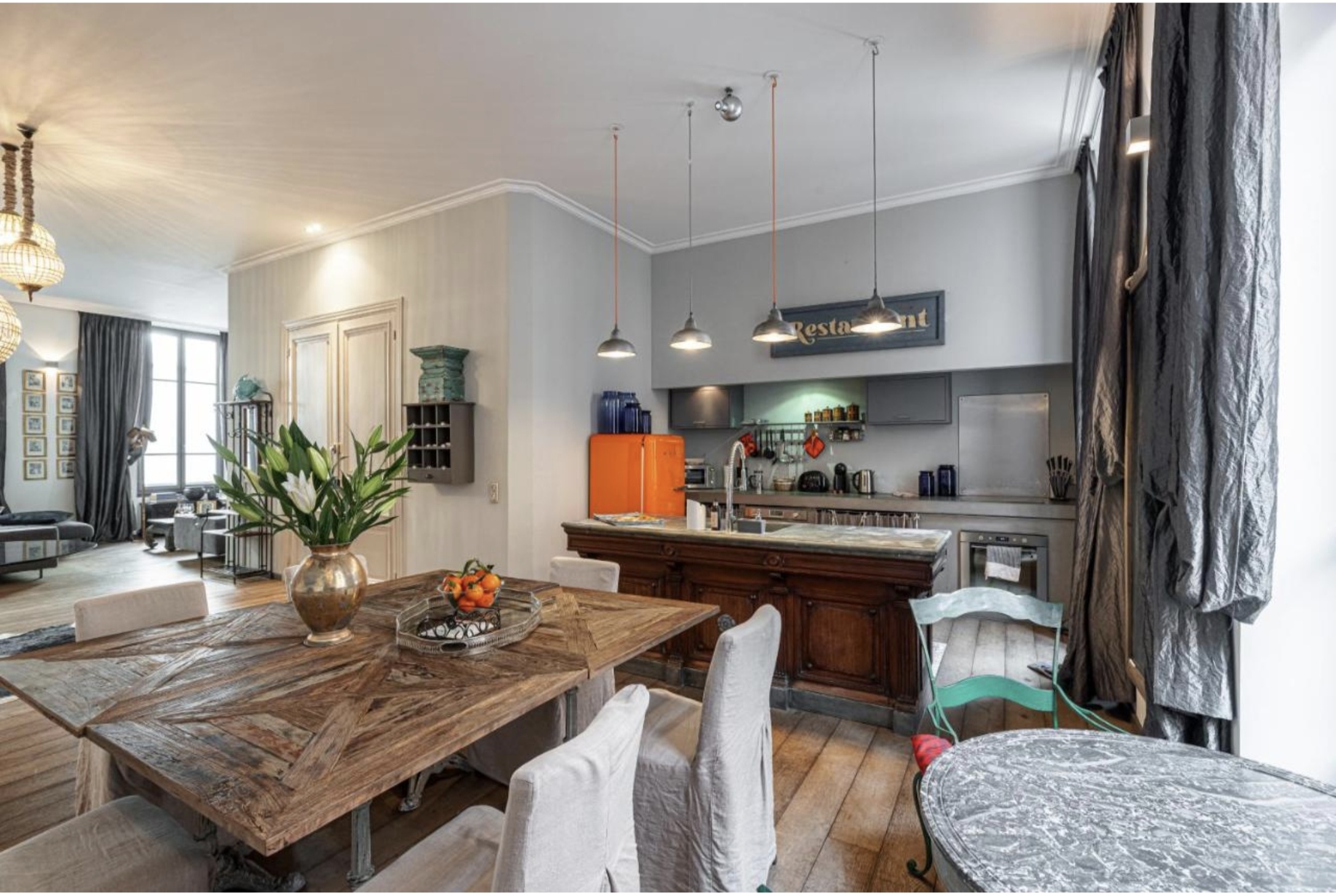 ID 304 COSMOPOLITAN LODGE 15