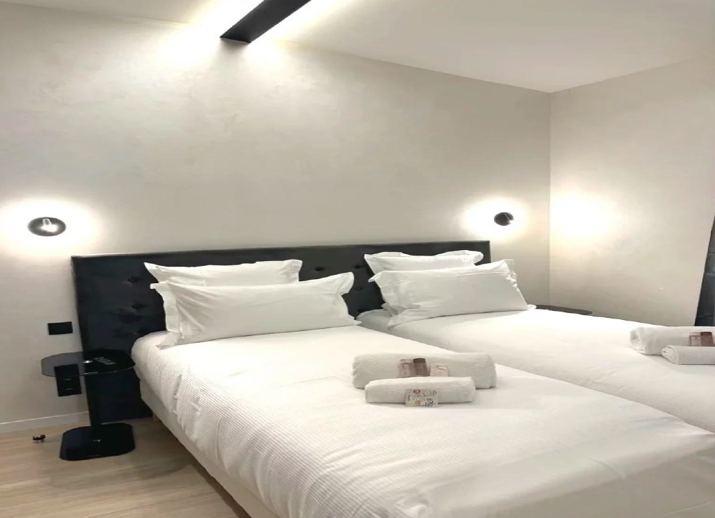 ID 621  - 6 BEDROOM TRIPLEX TOWNHOUSE 15