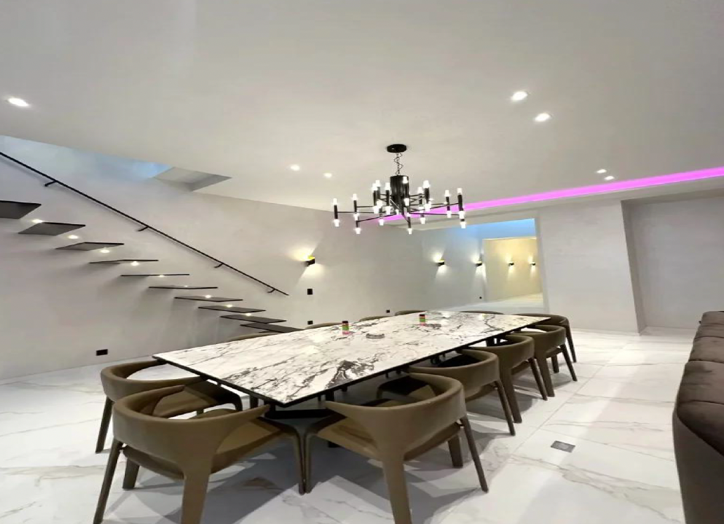 ID 621  - 6 BEDROOM TRIPLEX TOWNHOUSE 14