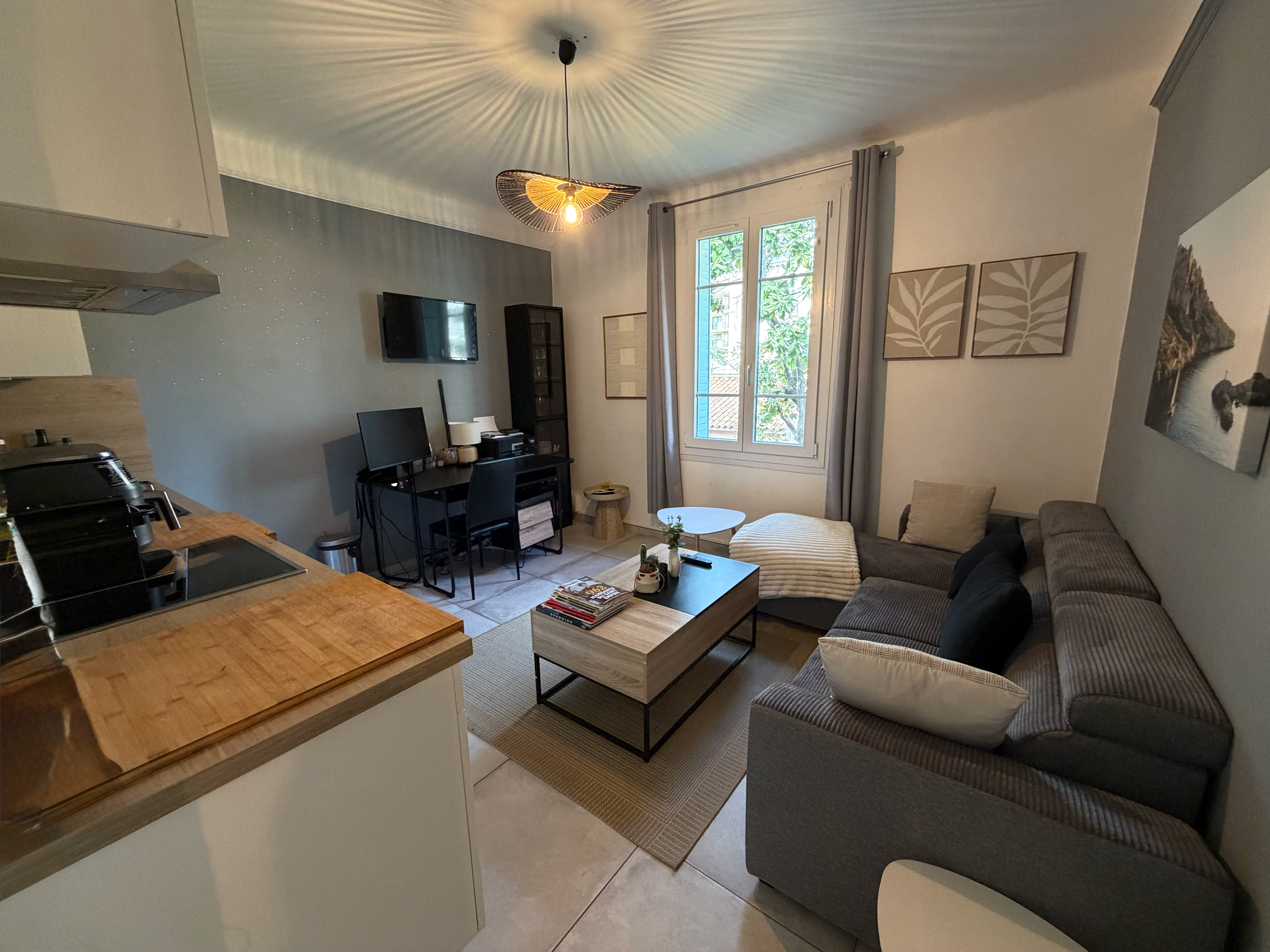 ID 112  COTE CARLTON CROISETTE - 1 BED 1