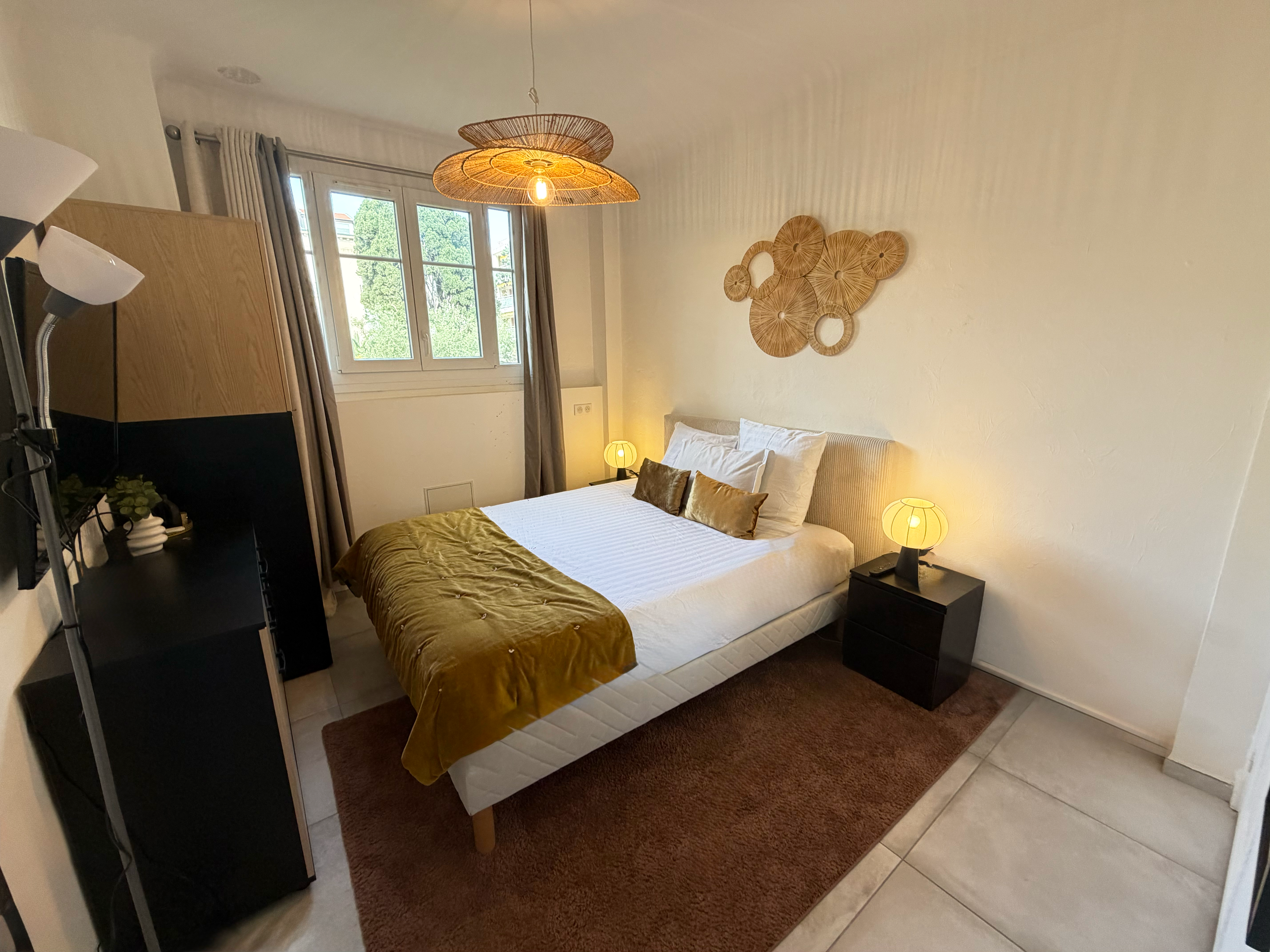 ID 112  COTE CARLTON CROISETTE - 1 BED 7