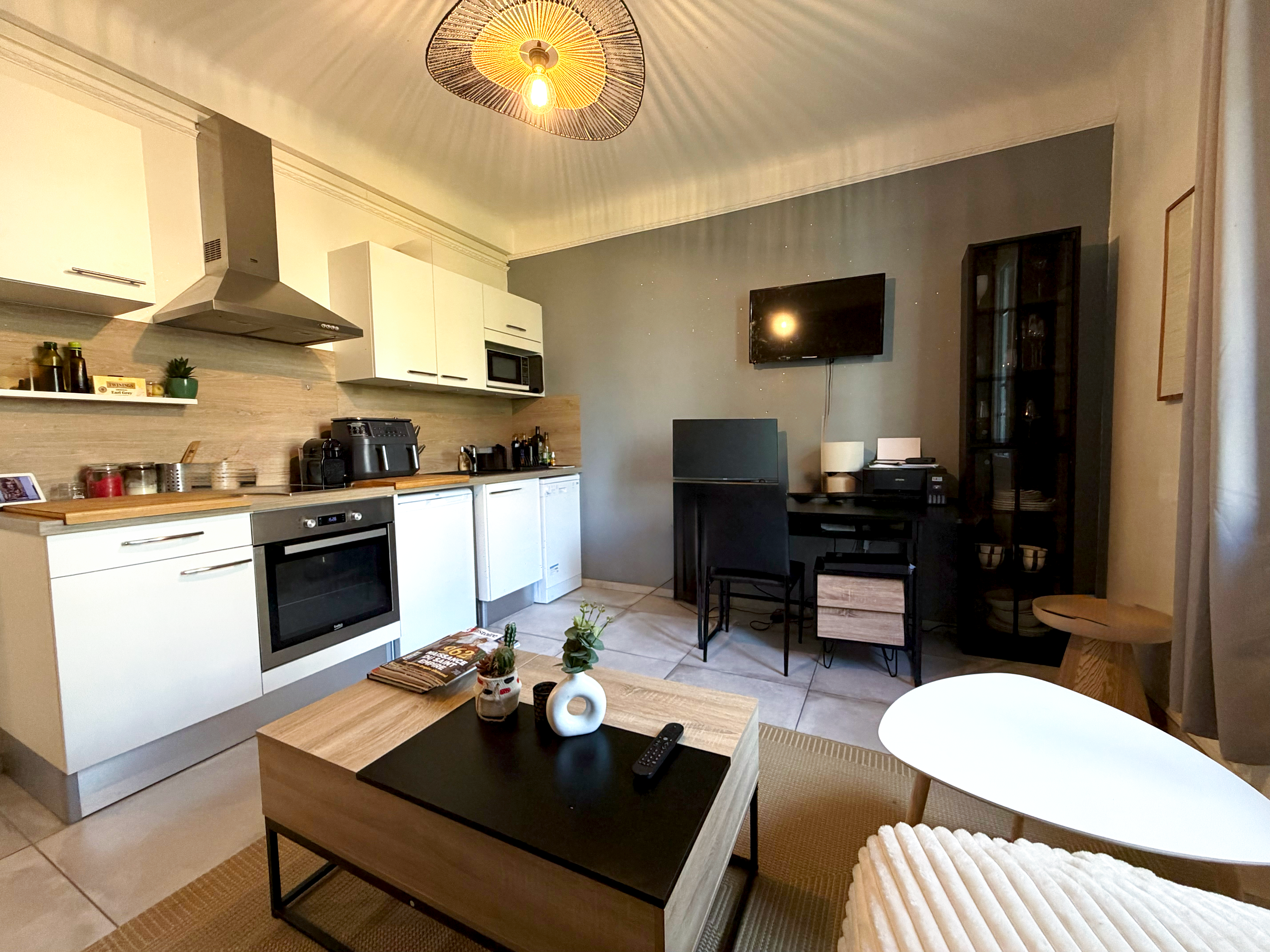 ID 112  COTE CARLTON CROISETTE - 1 BED 3