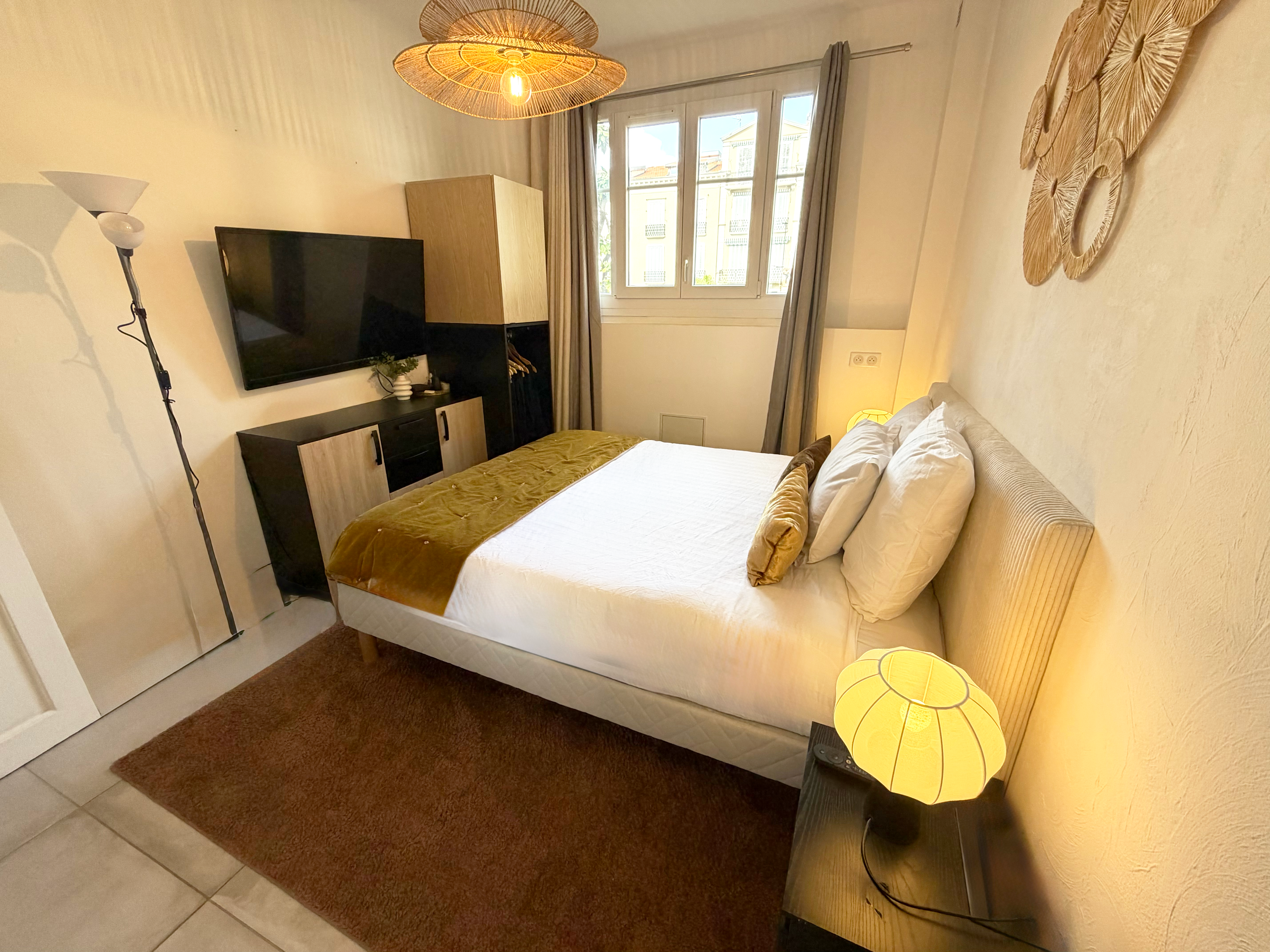 ID 112  COTE CARLTON CROISETTE - 1 BED 9