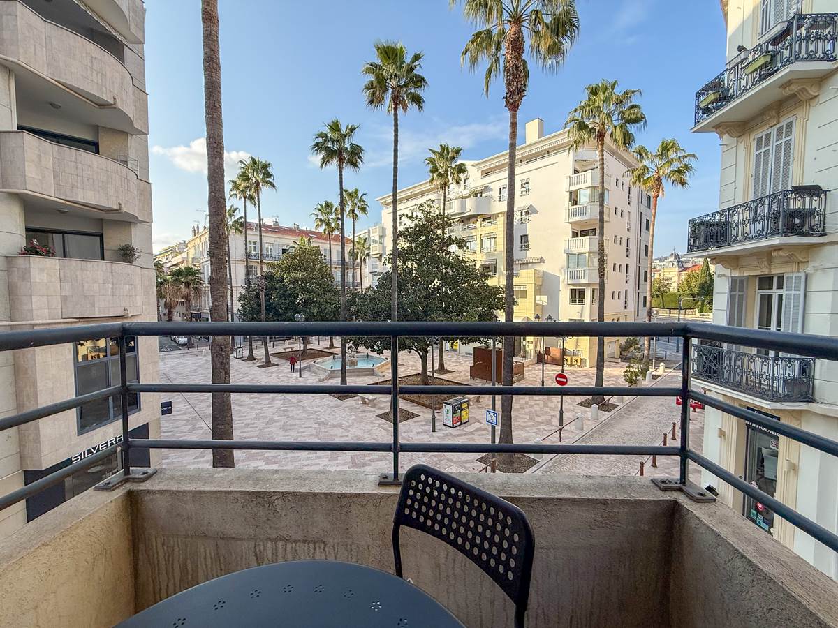 ID 102 BONE - 1 BEDROOM 8