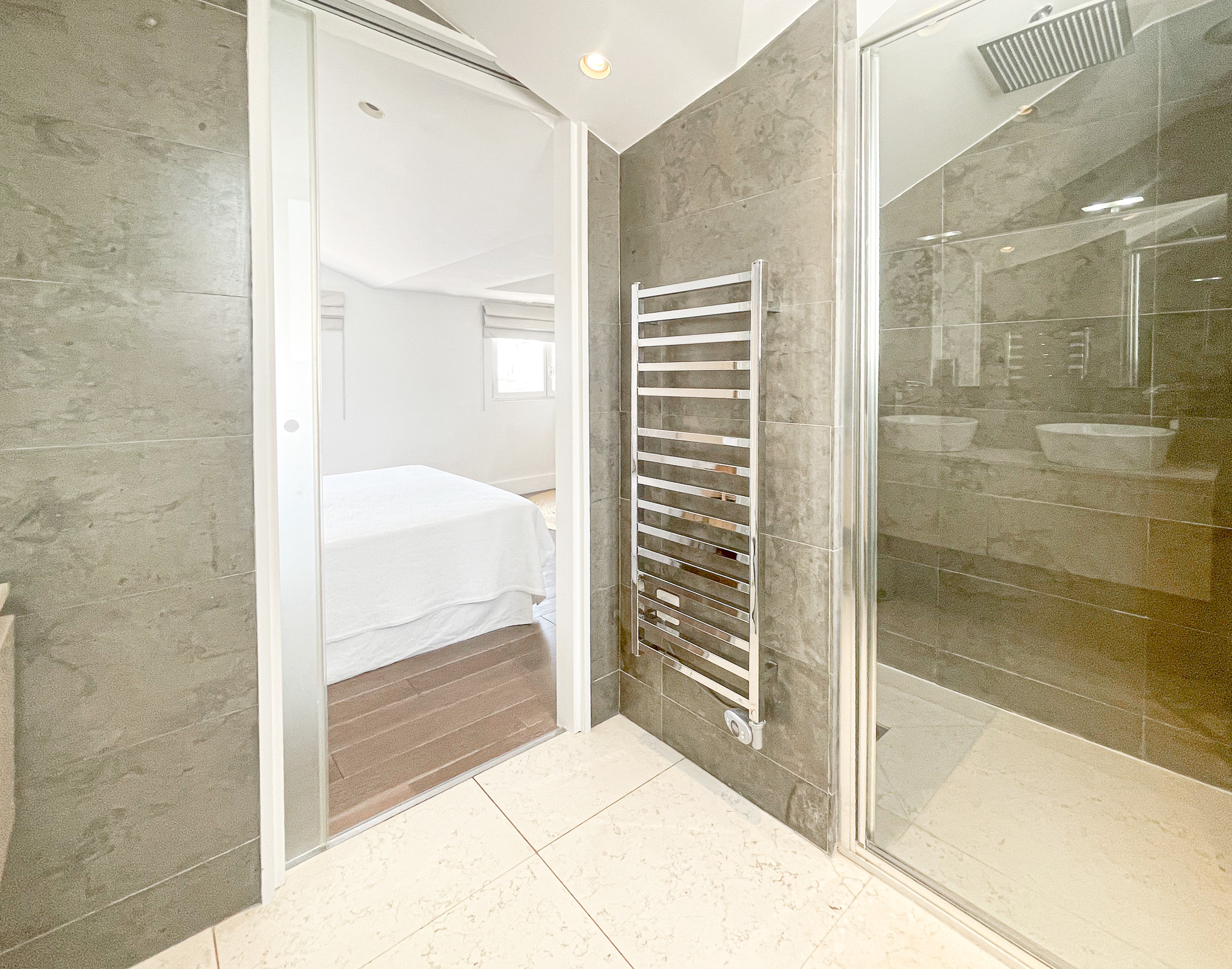 ID 331 HOCHE - 3 BEDROOMS 26