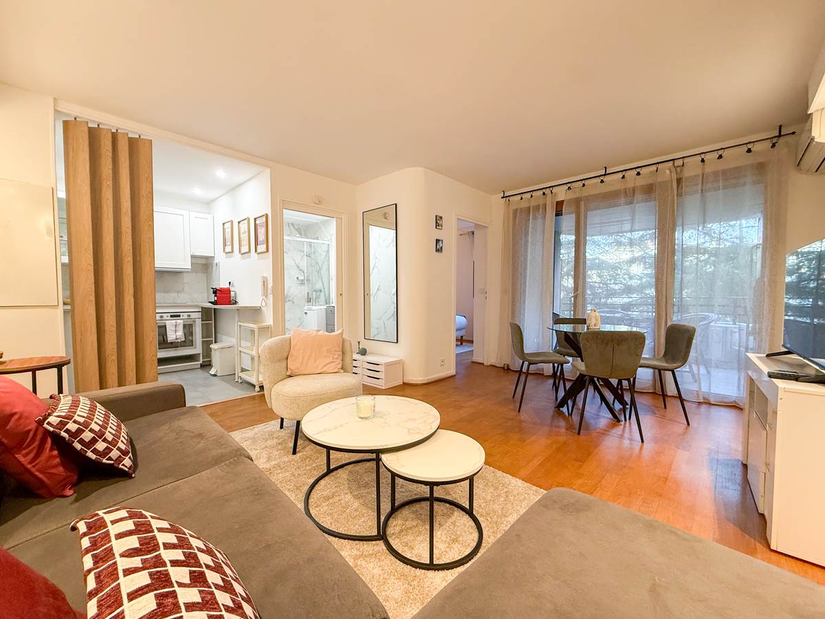 ID 1009 LORRAINE - 1 BEDROOM 1