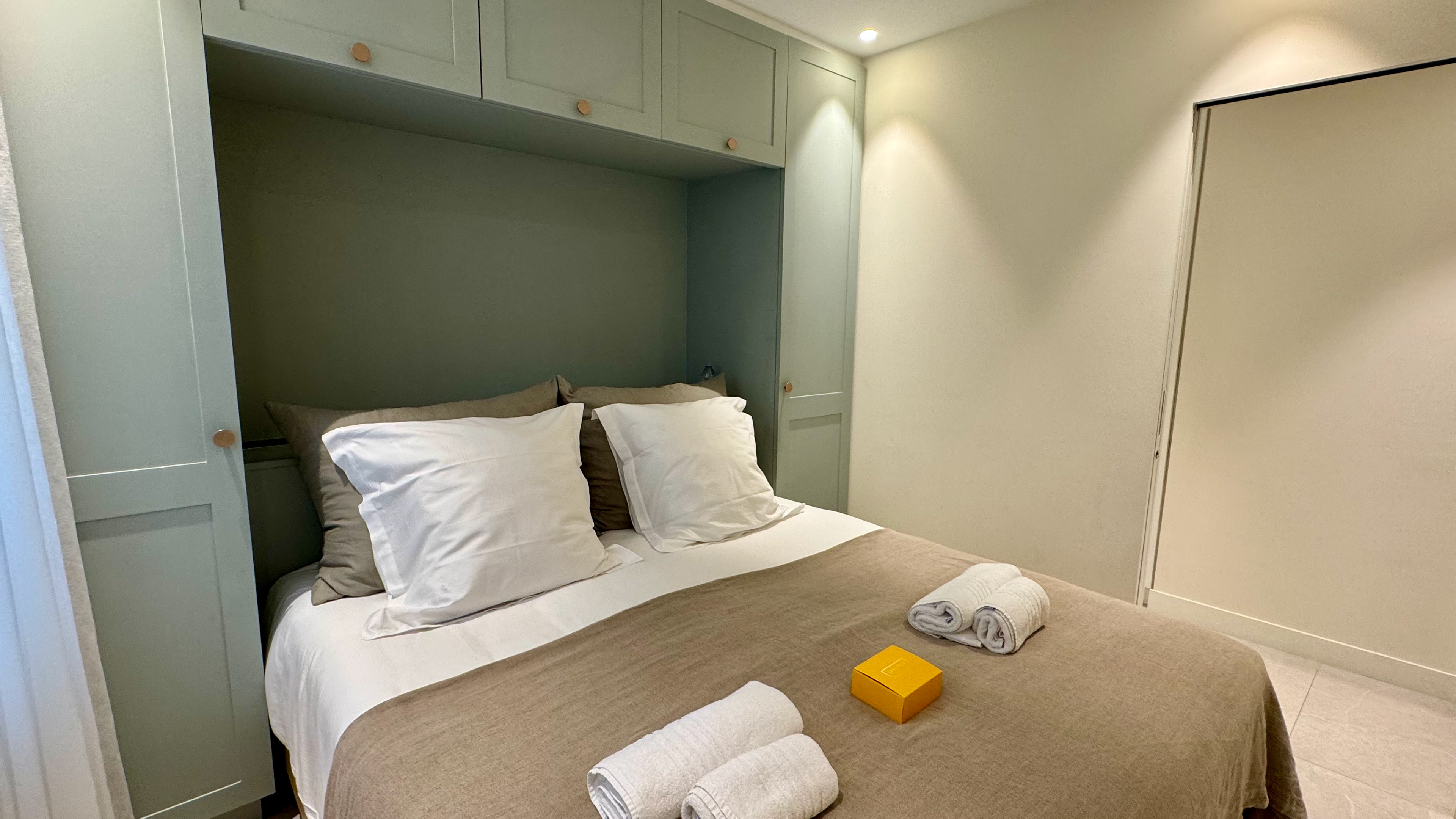 ID 396  POINTE CROISETTE - 3 BEDROOMS 11