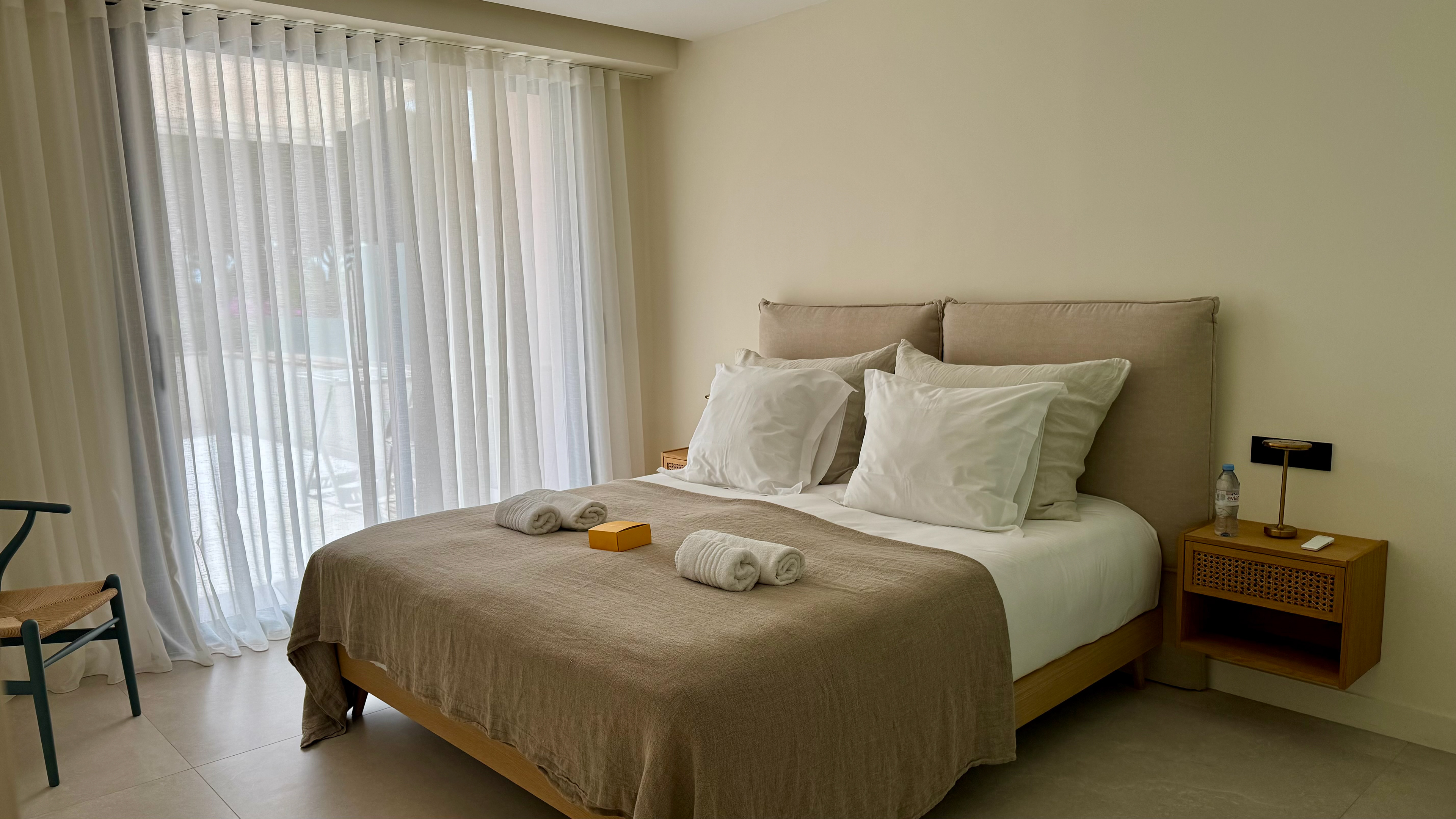 ID 396  POINTE CROISETTE - 3 BEDROOMS 2