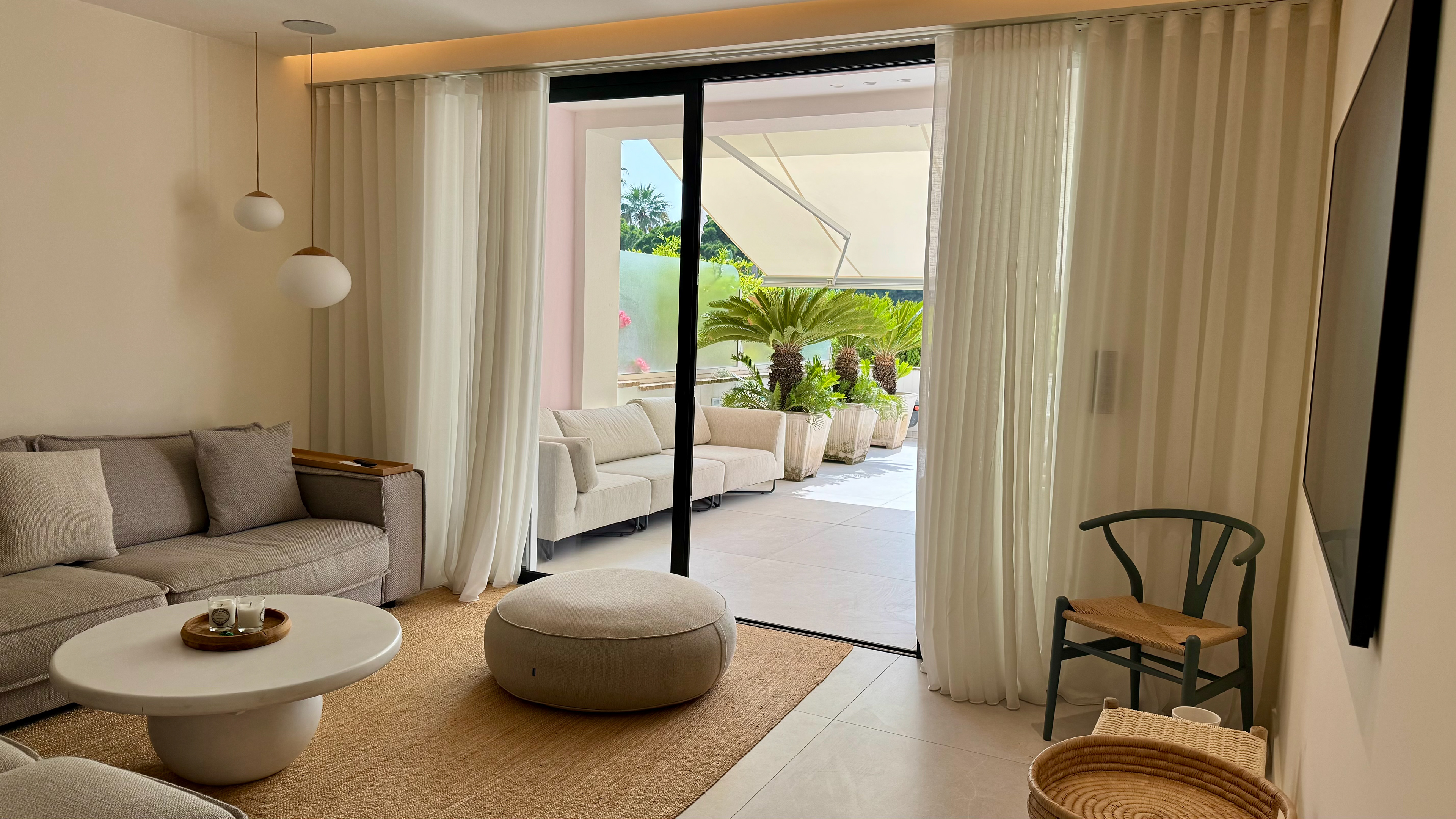 ID 396  POINTE CROISETTE - 3 BEDROOMS 4