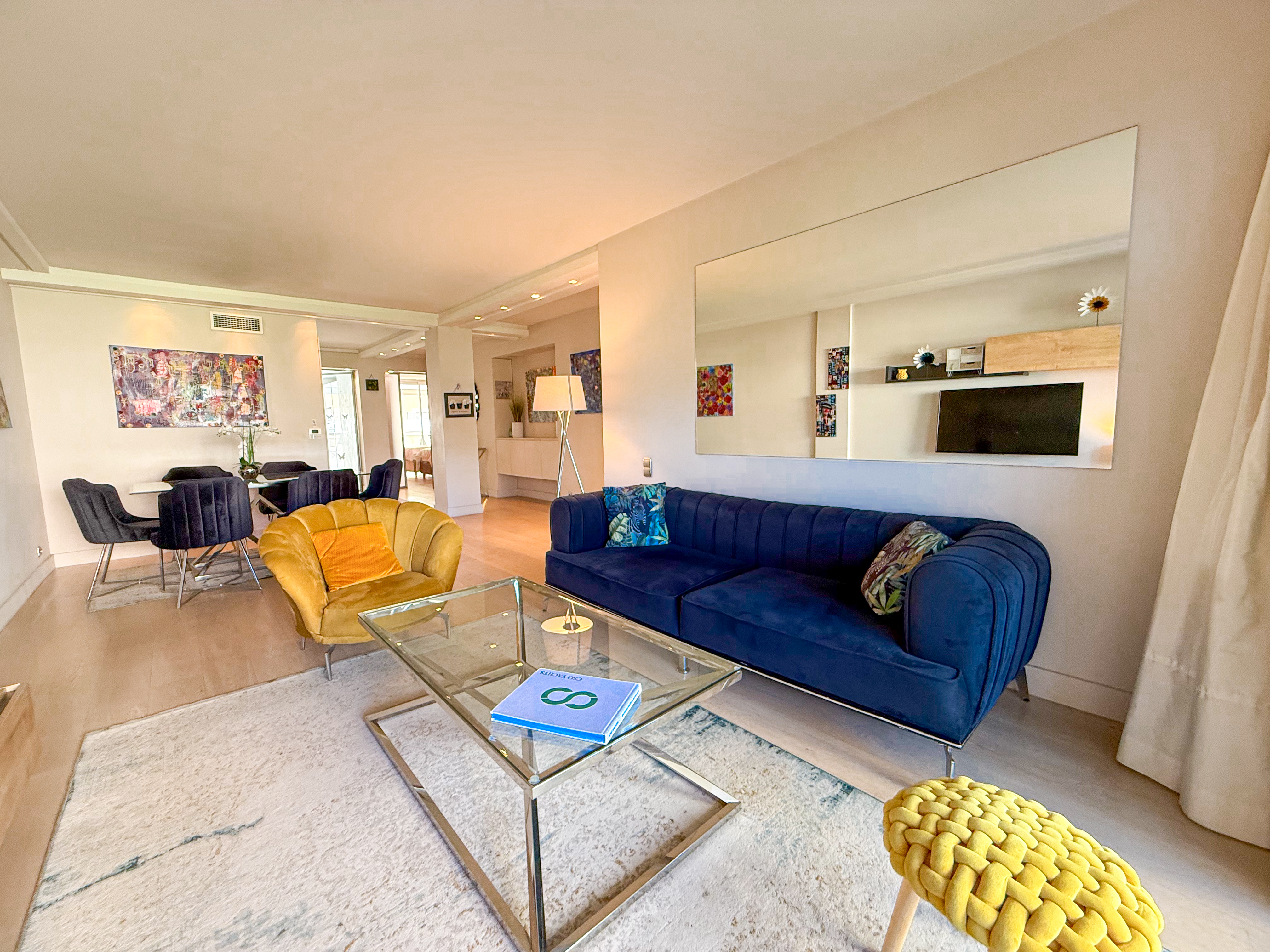 ID 245 45 CROISETTE- 2 CHAMBRES 3