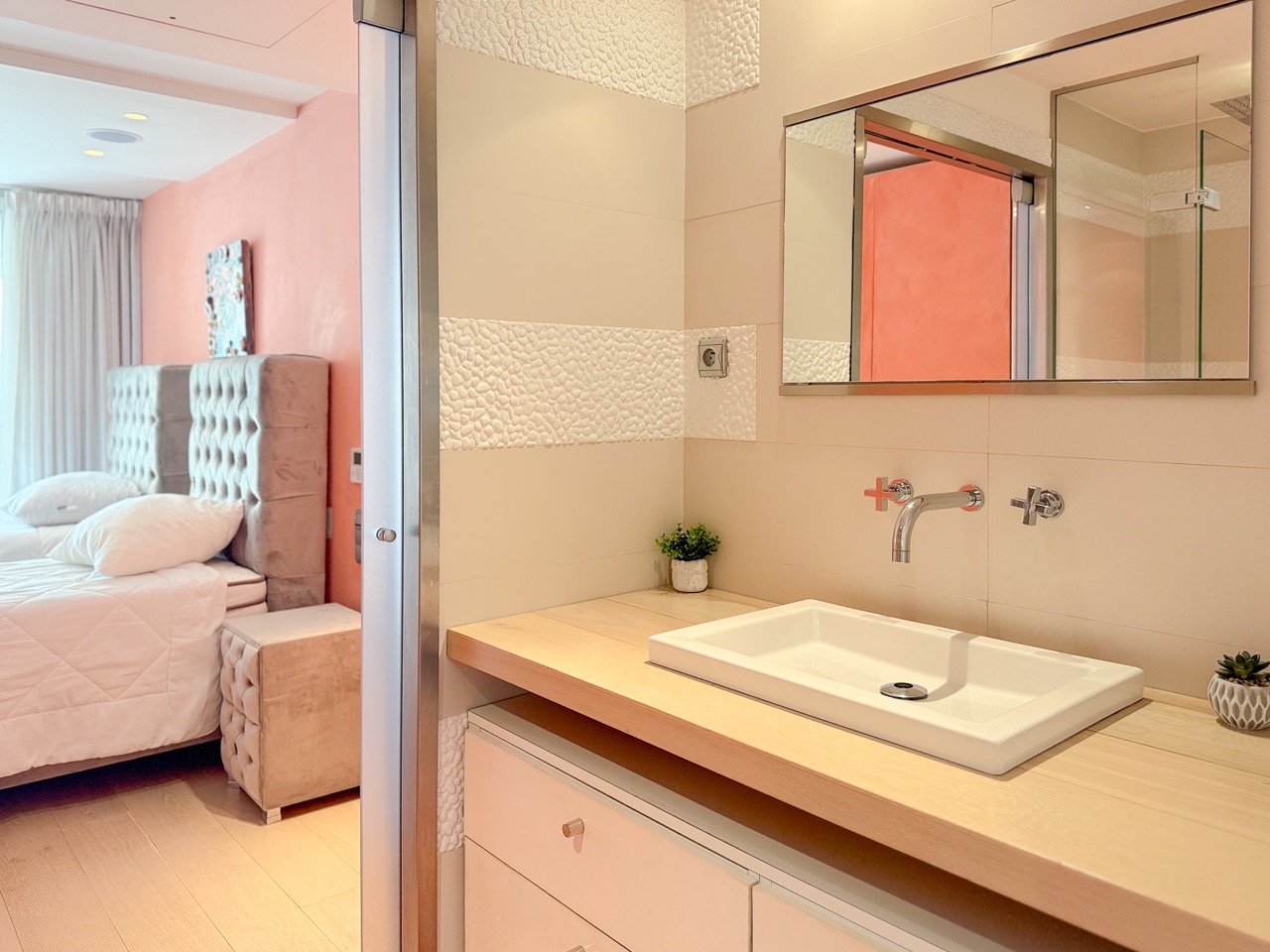 ID 245 45 CROISETTE- 2 CHAMBRES 19