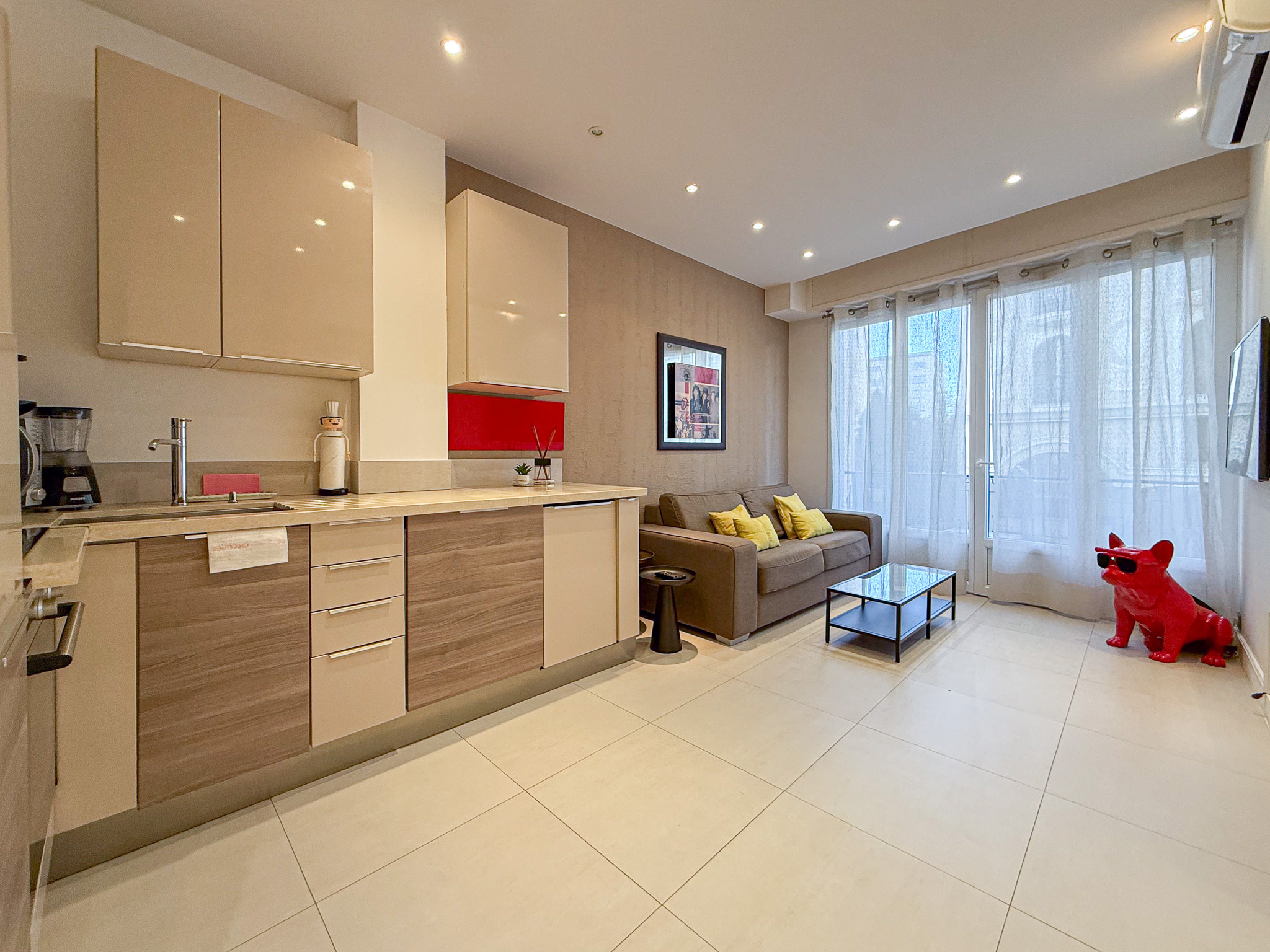 ID 109 ANGERS - 1 BEDROOM 5