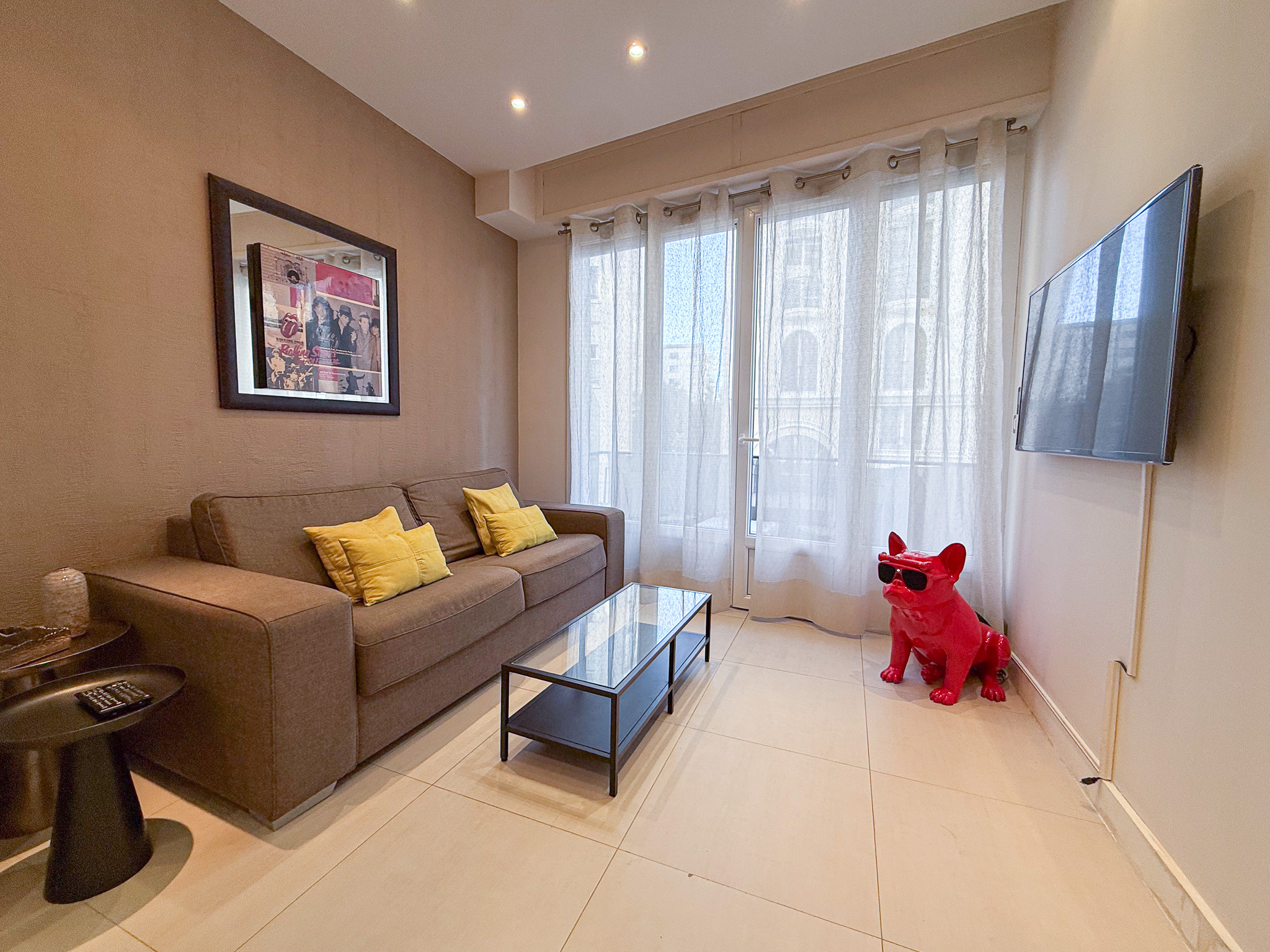 ID 109 ANGERS - 1 BEDROOM 2