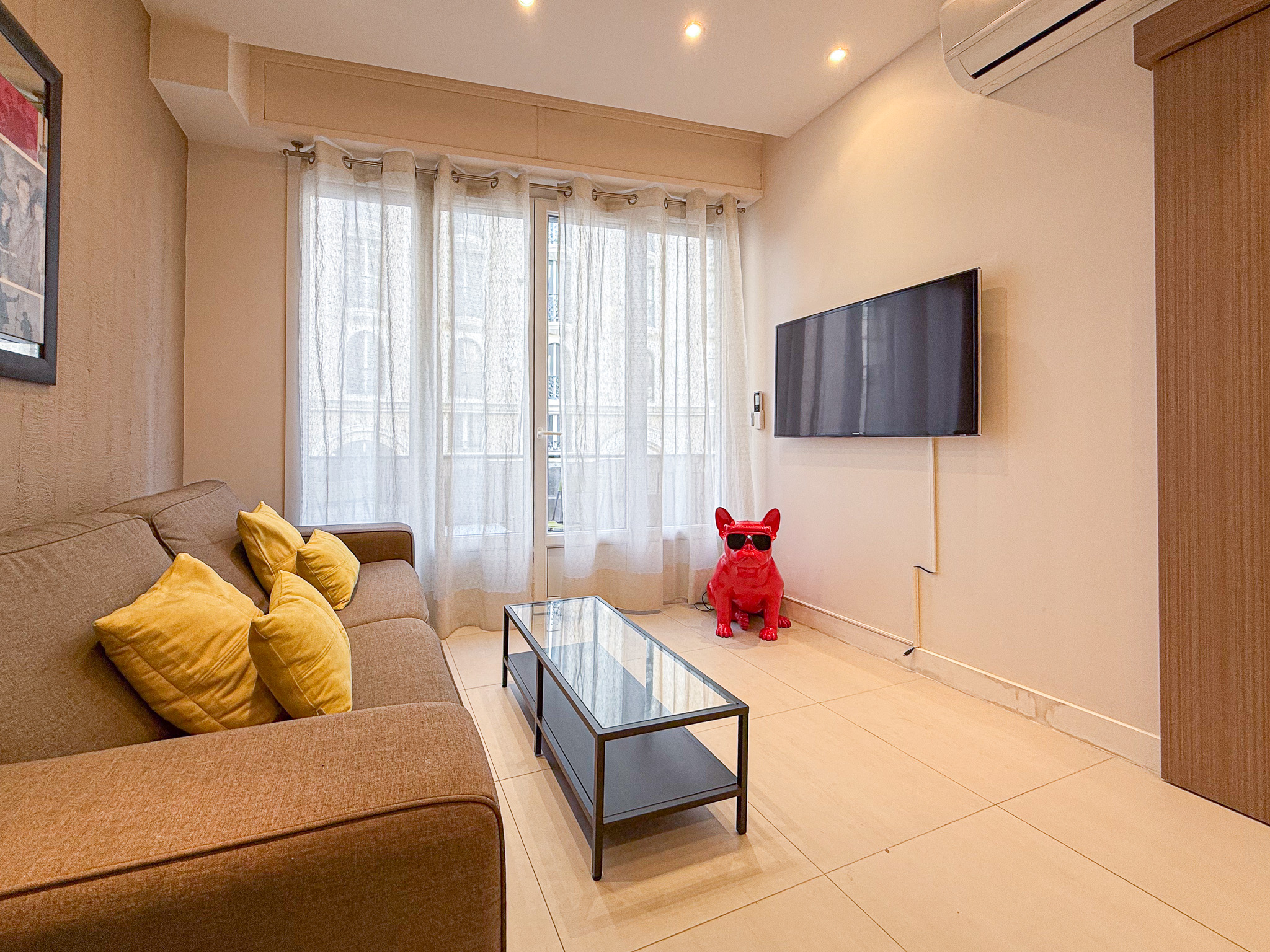 ID 109 ANGERS - 1 BEDROOM 3