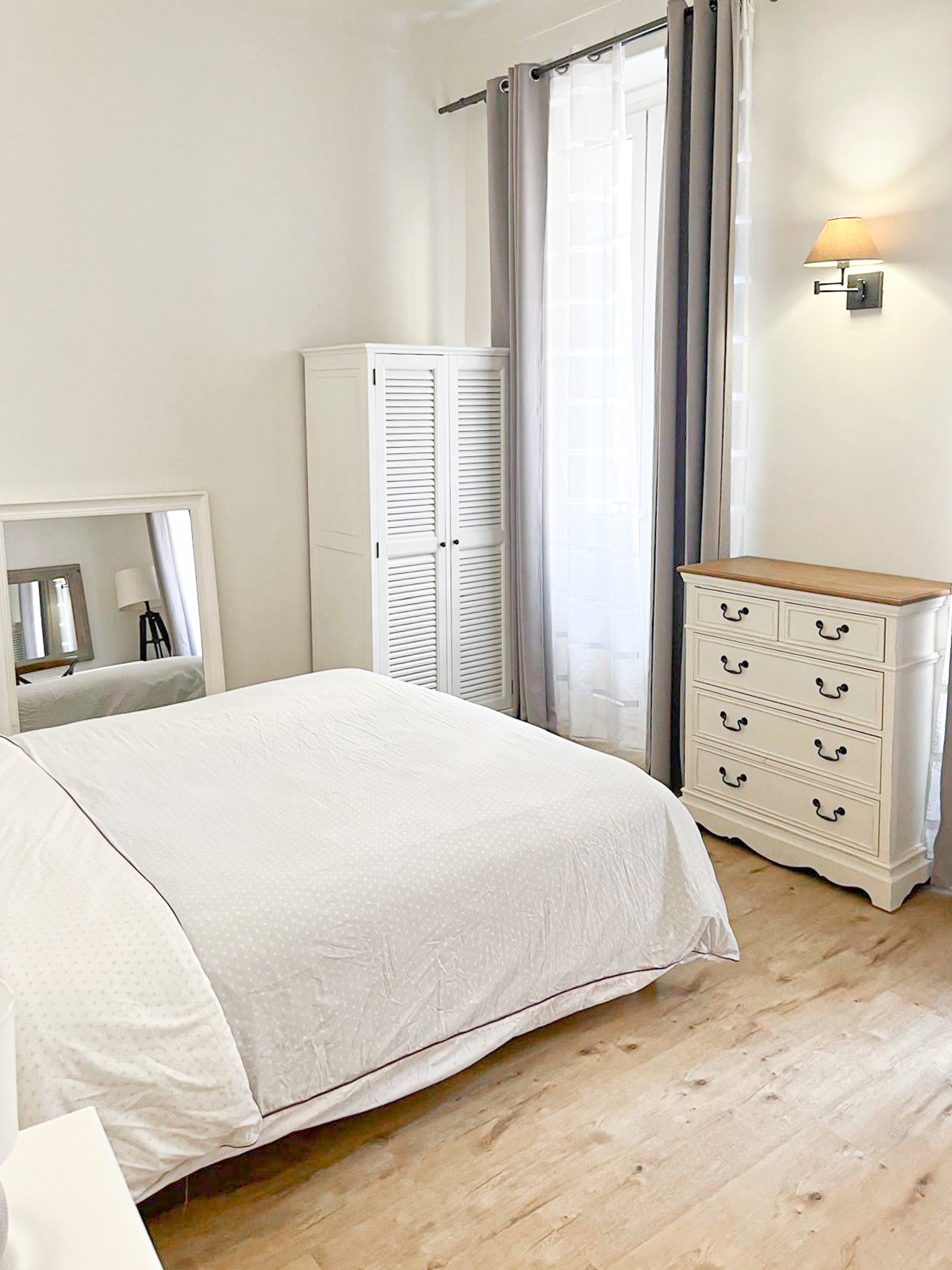 ID 305 SUFFREN   - 3 BEDROOMS 2