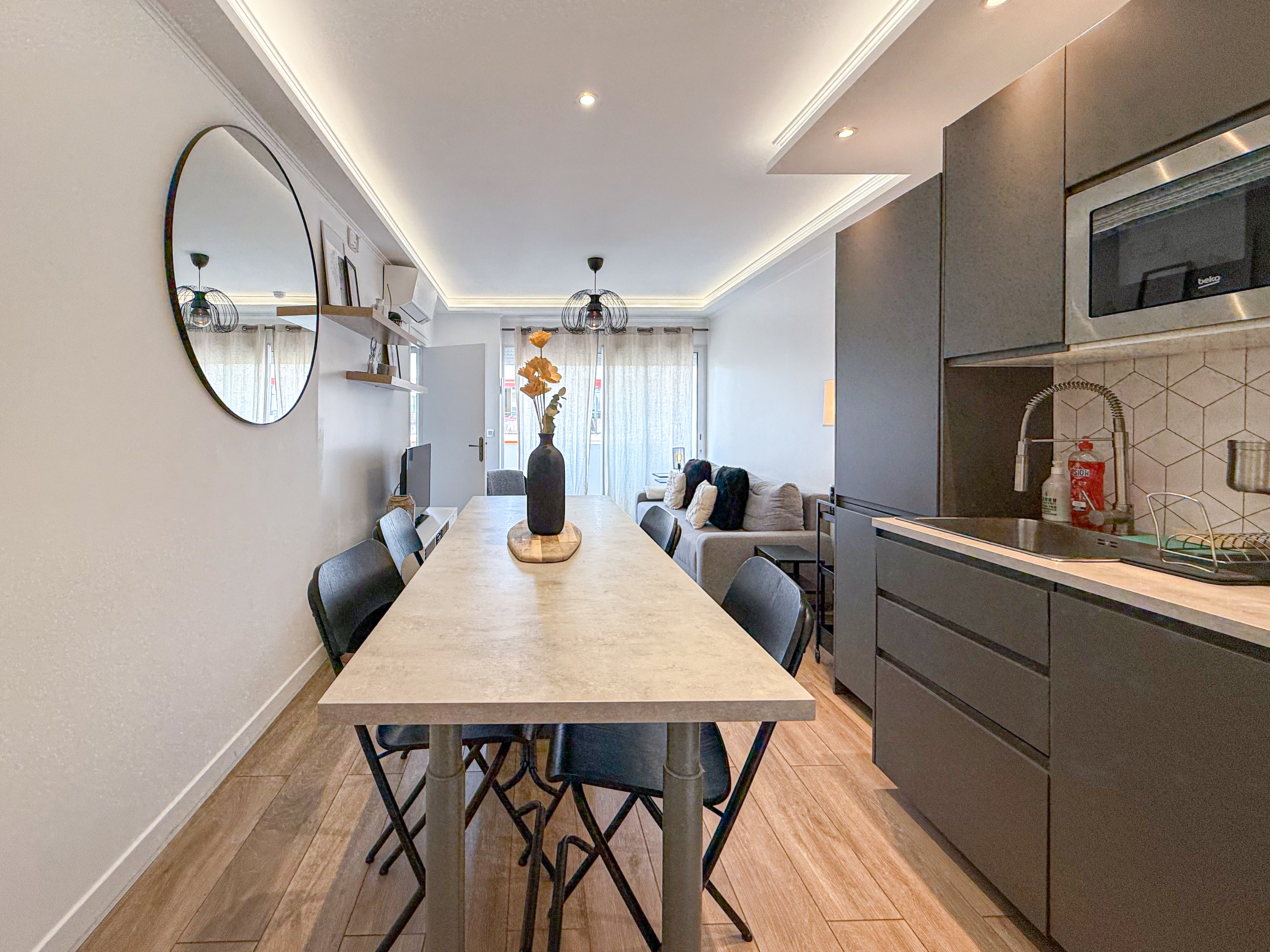 ID 211 LATOUR MAUBOURG - 2 BEDROOM 7