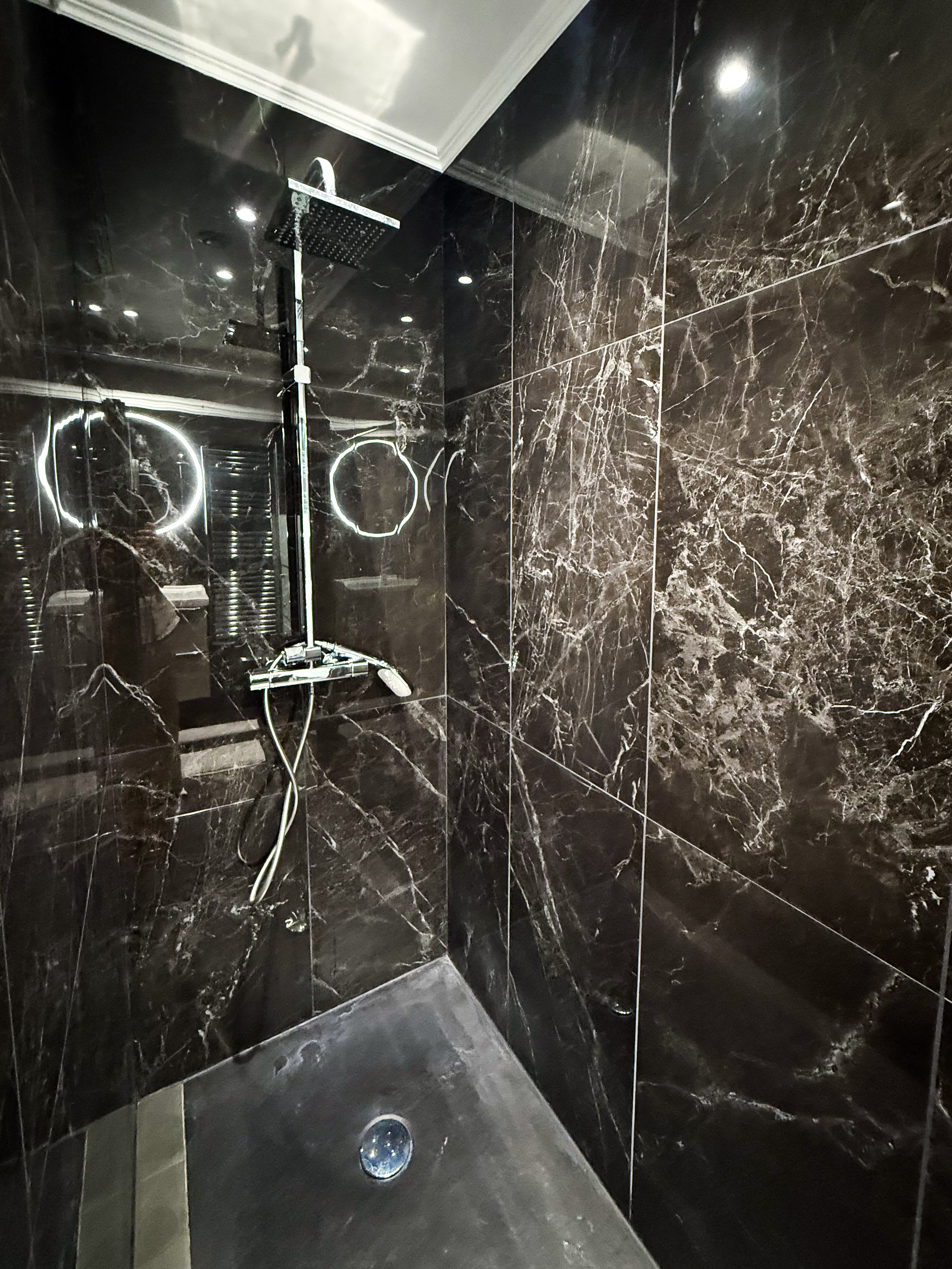 ID 211 LATOUR MAUBOURG - 2 BEDROOM 6