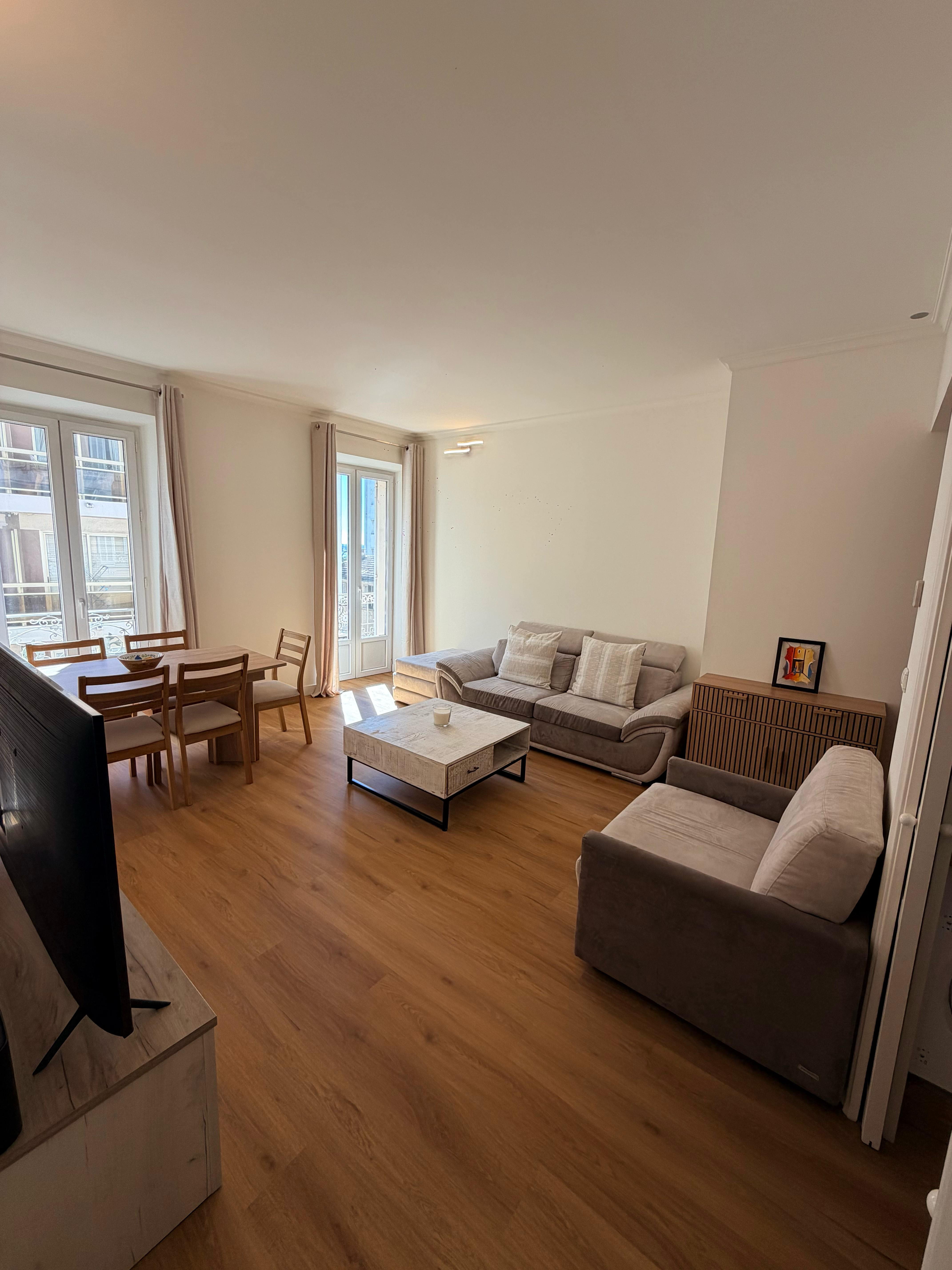 ID 218 MACE 2 BEDROOMS 3