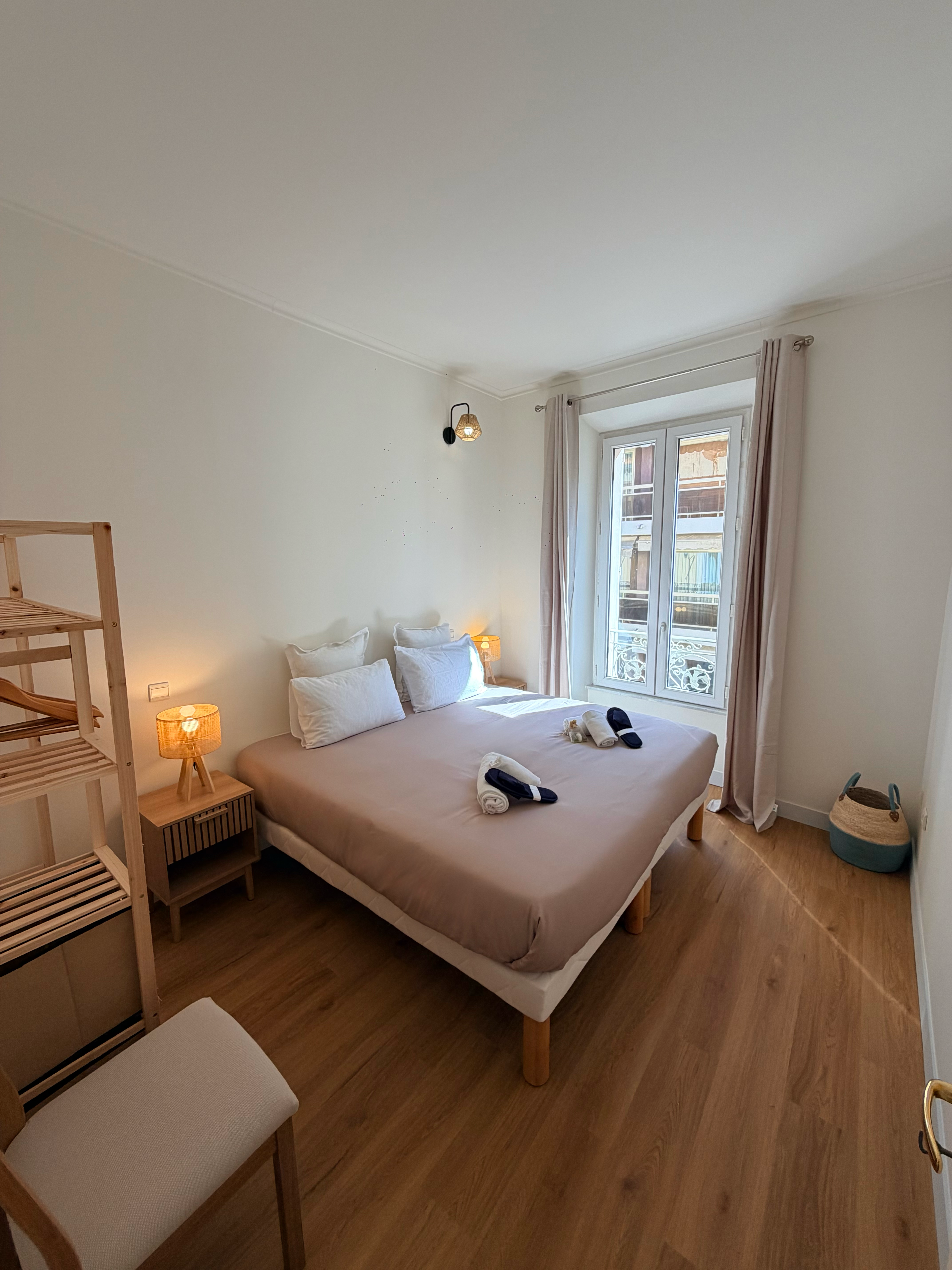 ID 218 MACE 2 BEDROOMS 10