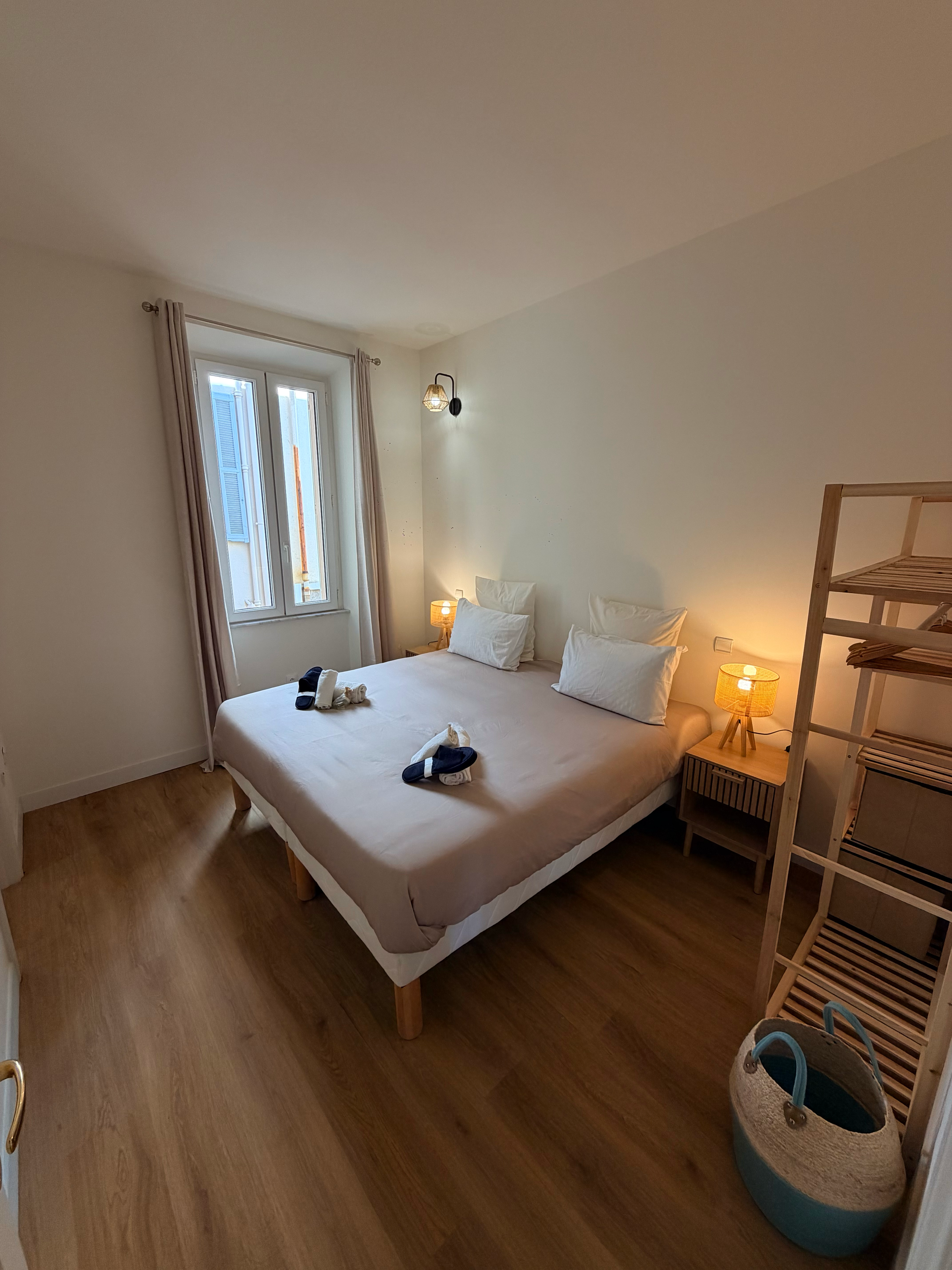 ID 218 MACE 2 BEDROOMS 7