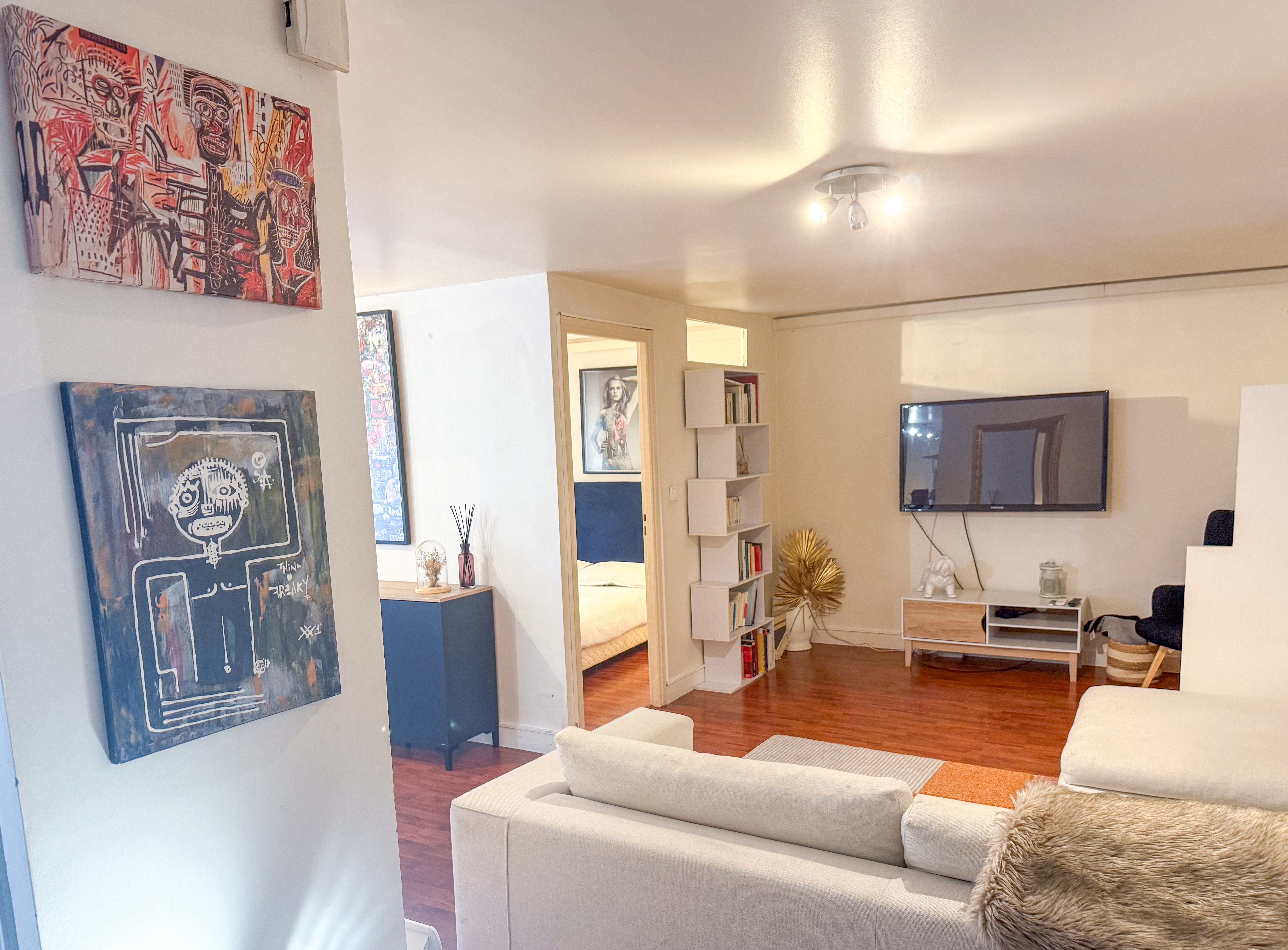 ID 300  GAMBETTA - 1 BEDROOM 2