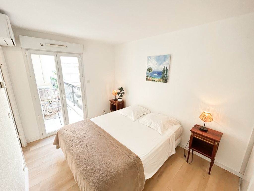 ID 152 CLEMENCEAU - 1 BED 6