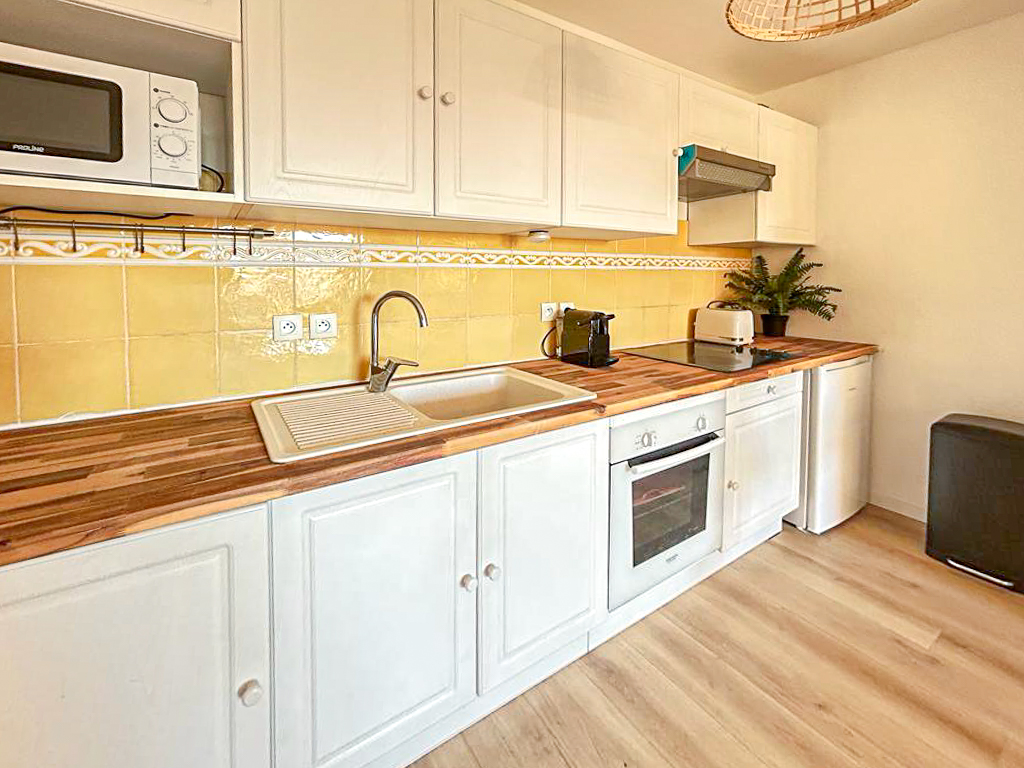 ID 152 CLEMENCEAU - 1 BED 4