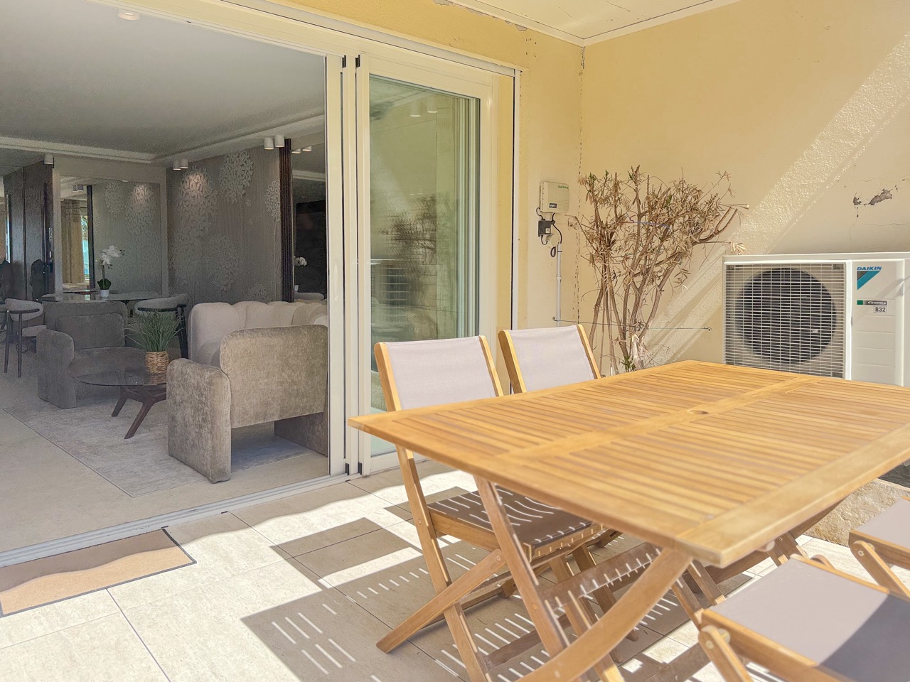 ID 361 CLEMENCEAU GARDEN  - 3 BEDROOMS 38