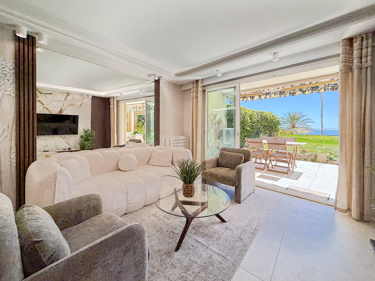 ID 361 CLEMENCEAU GARDEN  - 3 BEDROOMS 29