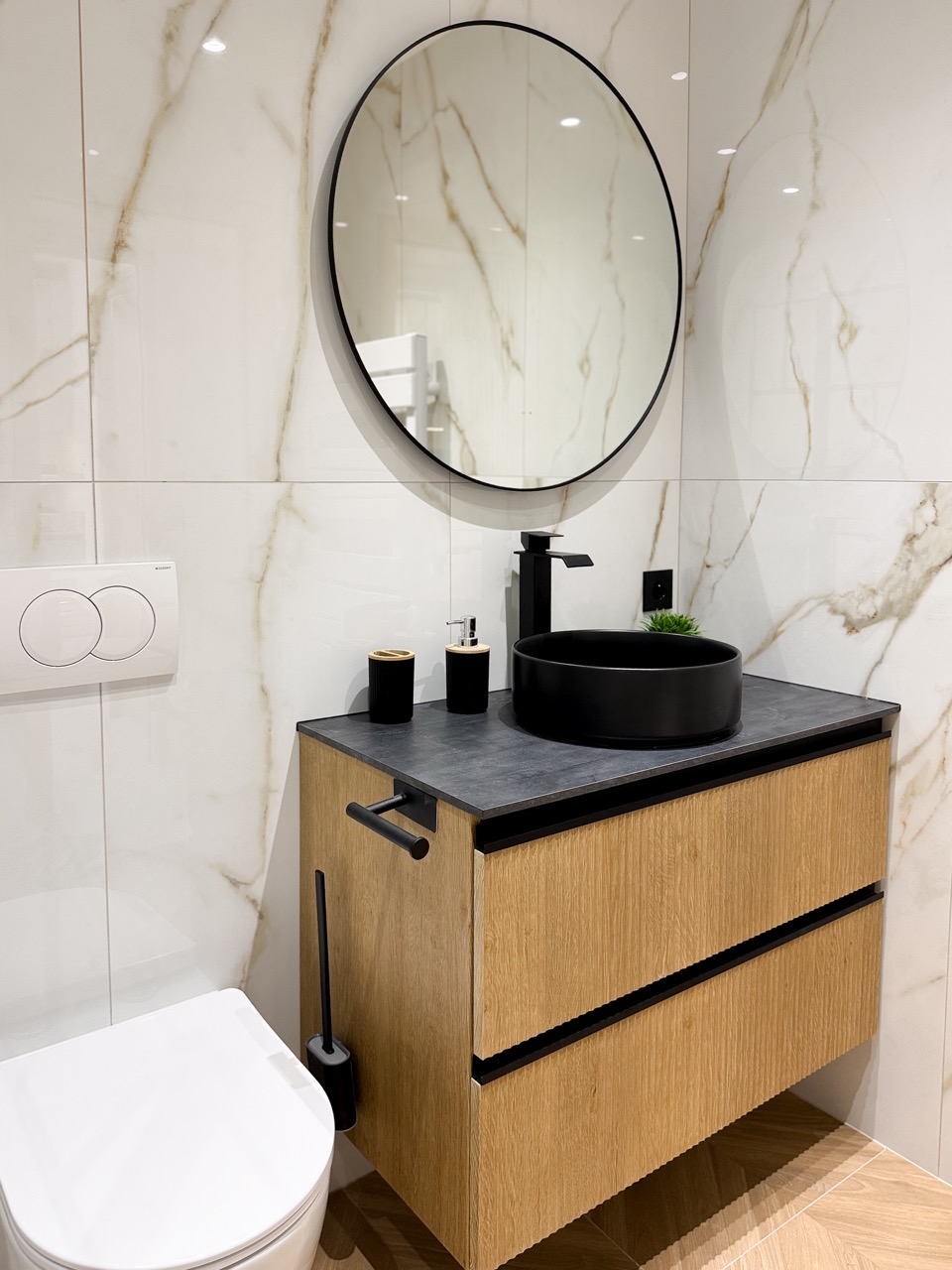 ID 361 CLEMENCEAU GARDEN  - 3 BEDROOMS 17