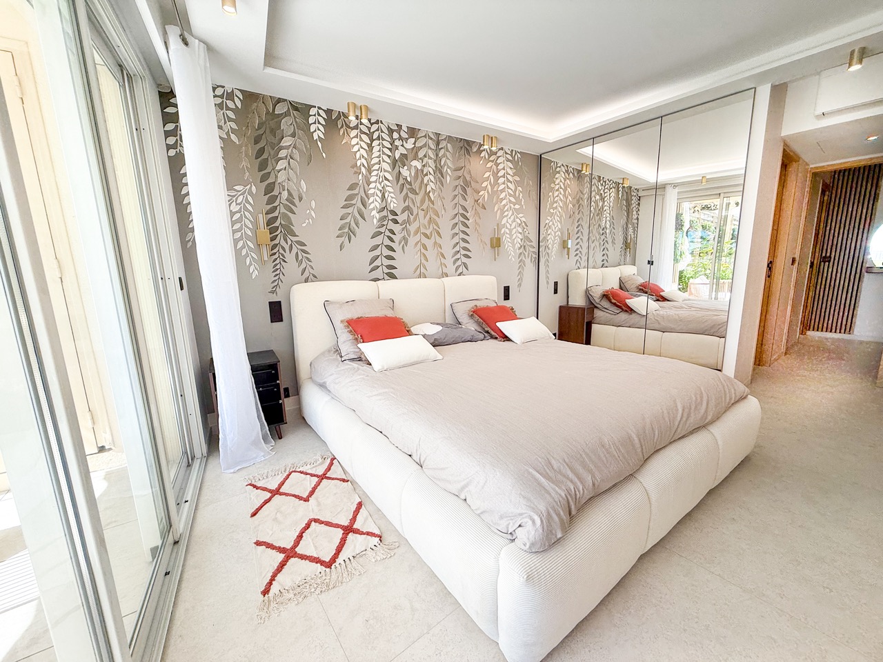 ID 361 CLEMENCEAU GARDEN  - 3 BEDROOMS 9