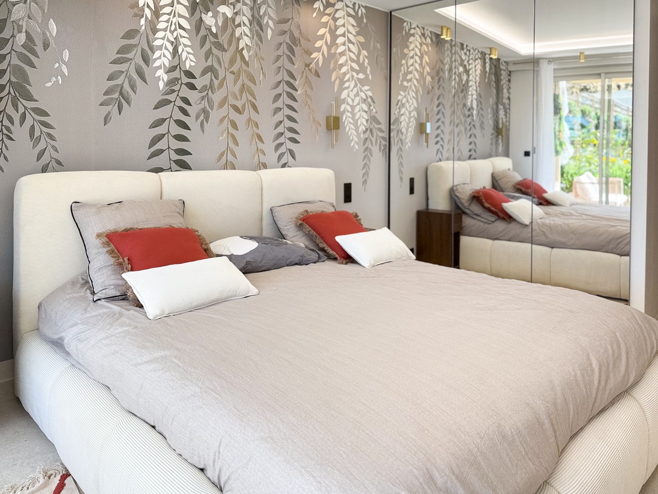 ID 361 CLEMENCEAU GARDEN  - 3 BEDROOMS 6