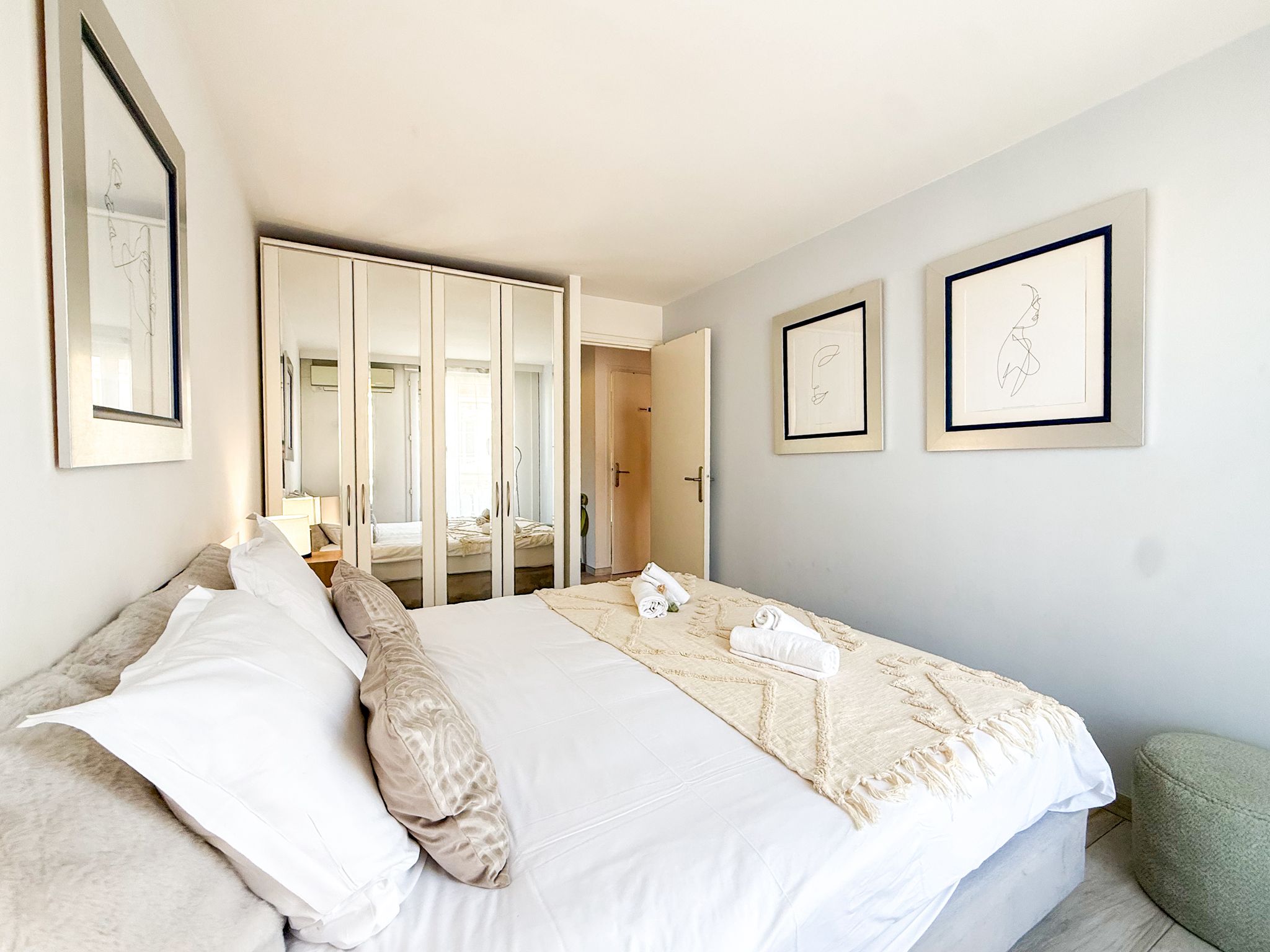 ID 208 MACE  - 2 BEDROOMS 10