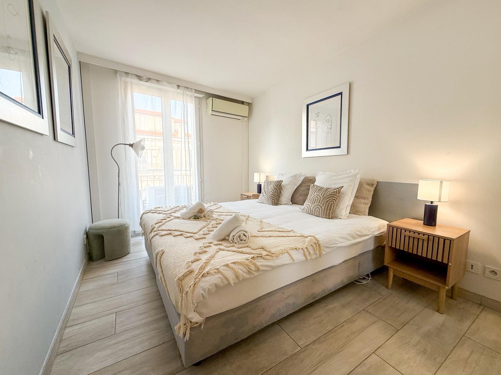 ID 208 MACE  - 2 BEDROOMS 7