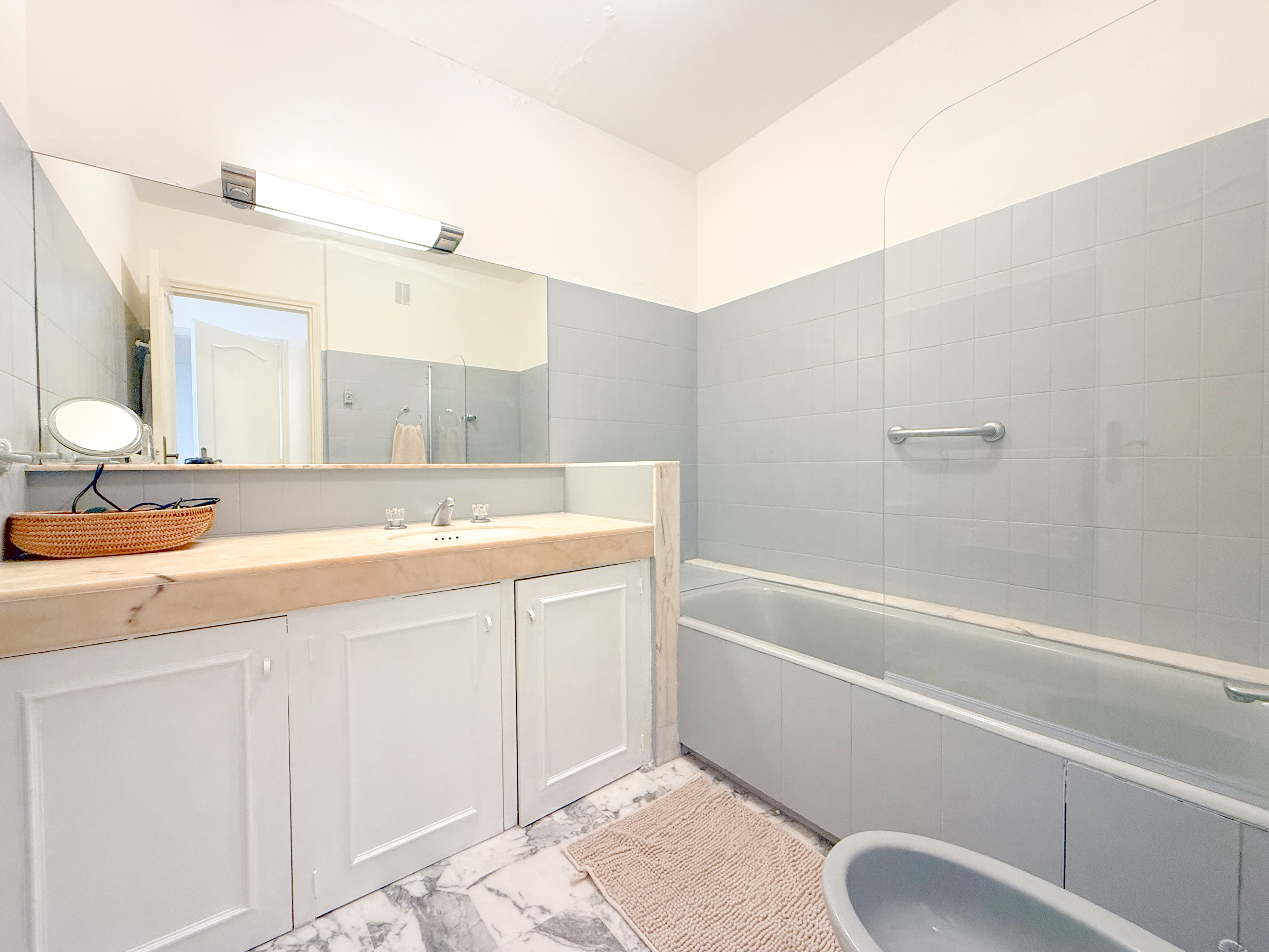 ID 209 POINTE CROISETTE - 1 BEDROOM 6