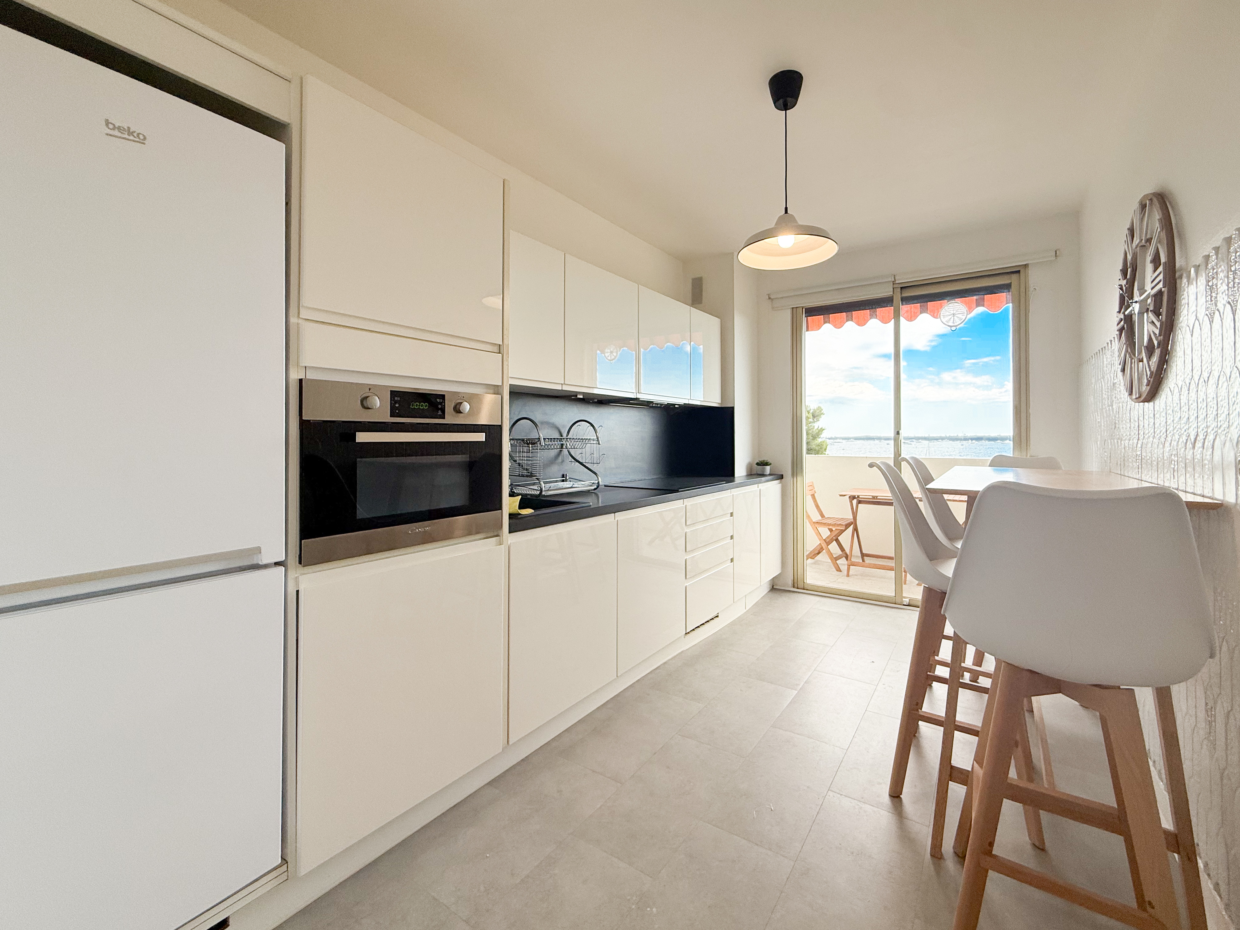 ID 209 POINTE CROISETTE - 1 BEDROOM 8