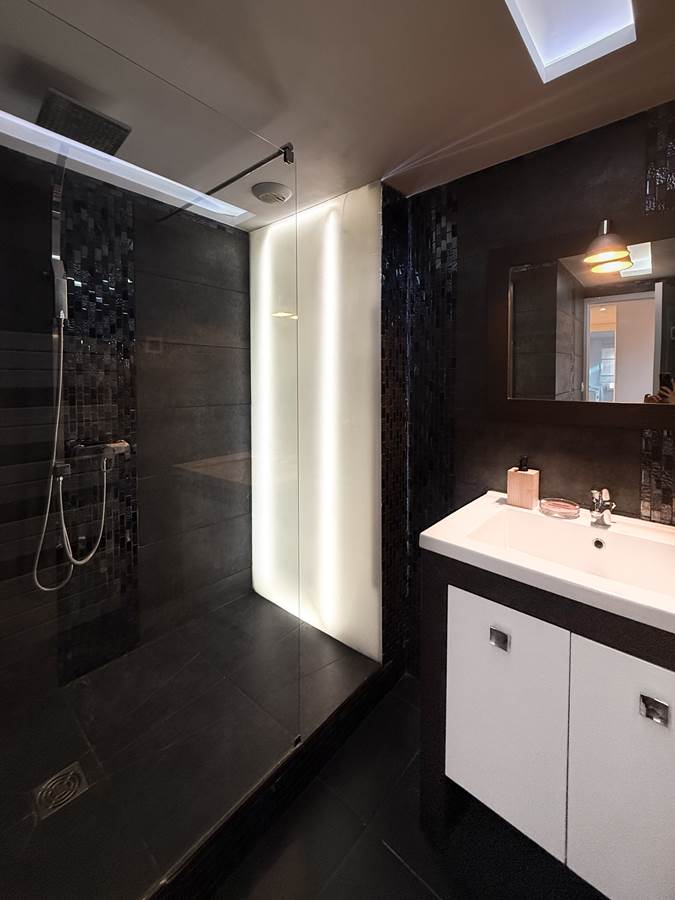 ID 235 MEYNADIER   - 2 BEDROOMS 10