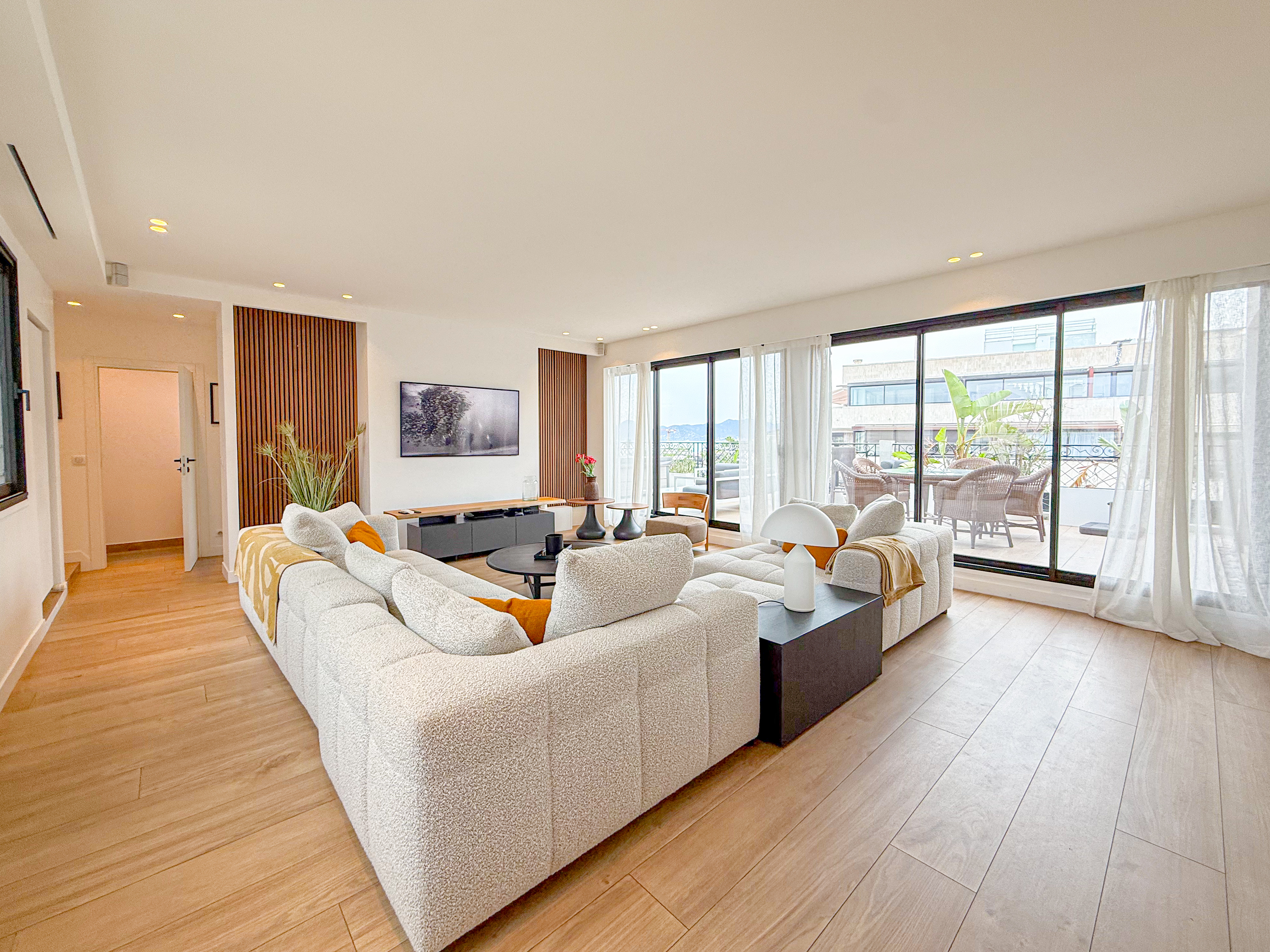 ID 221 ETATS UNIS -  2 BEDROOMS PENTHOUSE 5