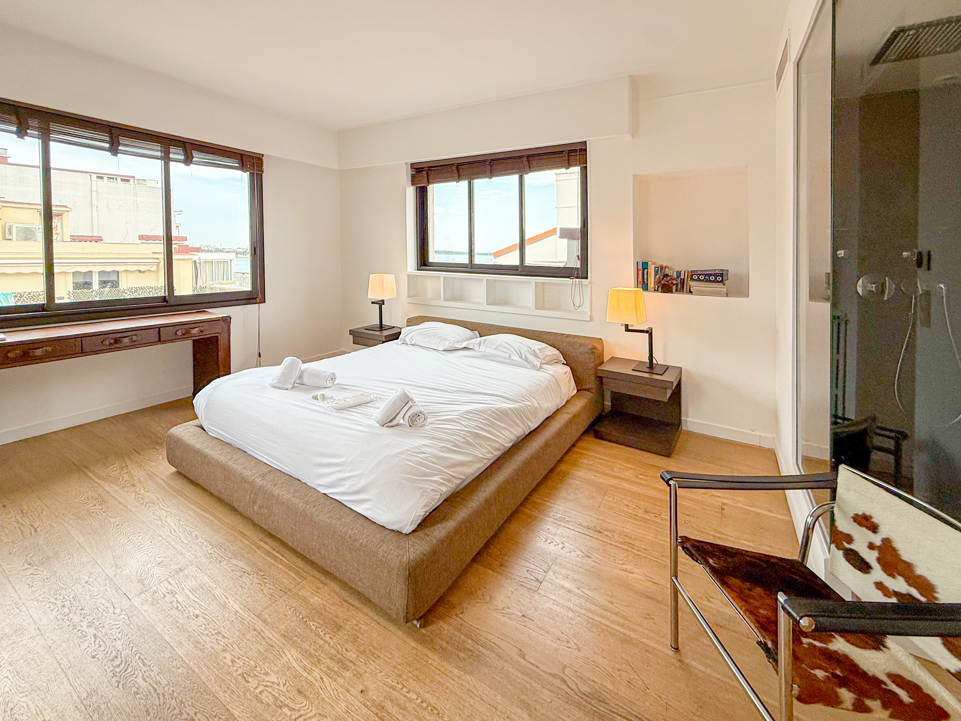 ID 221 ETATS UNIS -  2 BEDROOMS PENTHOUSE 16