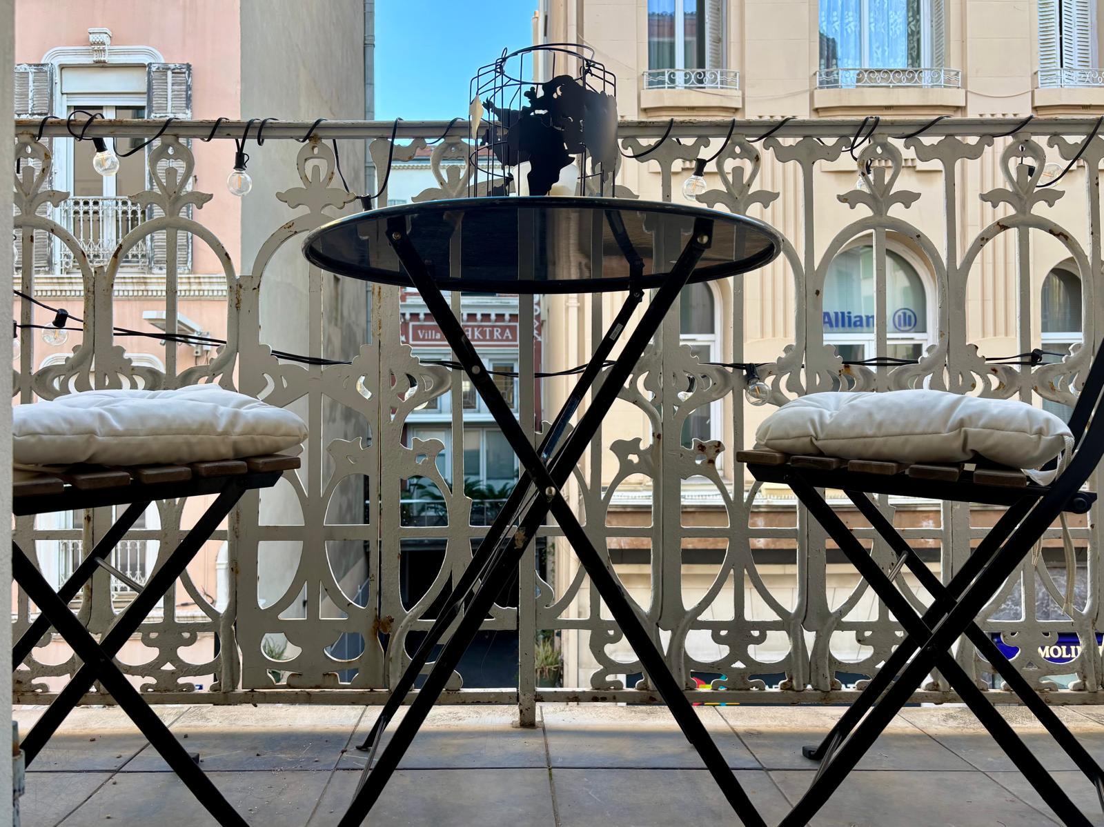 ID 124 NAPOLEON - 1 BEDROOM 12