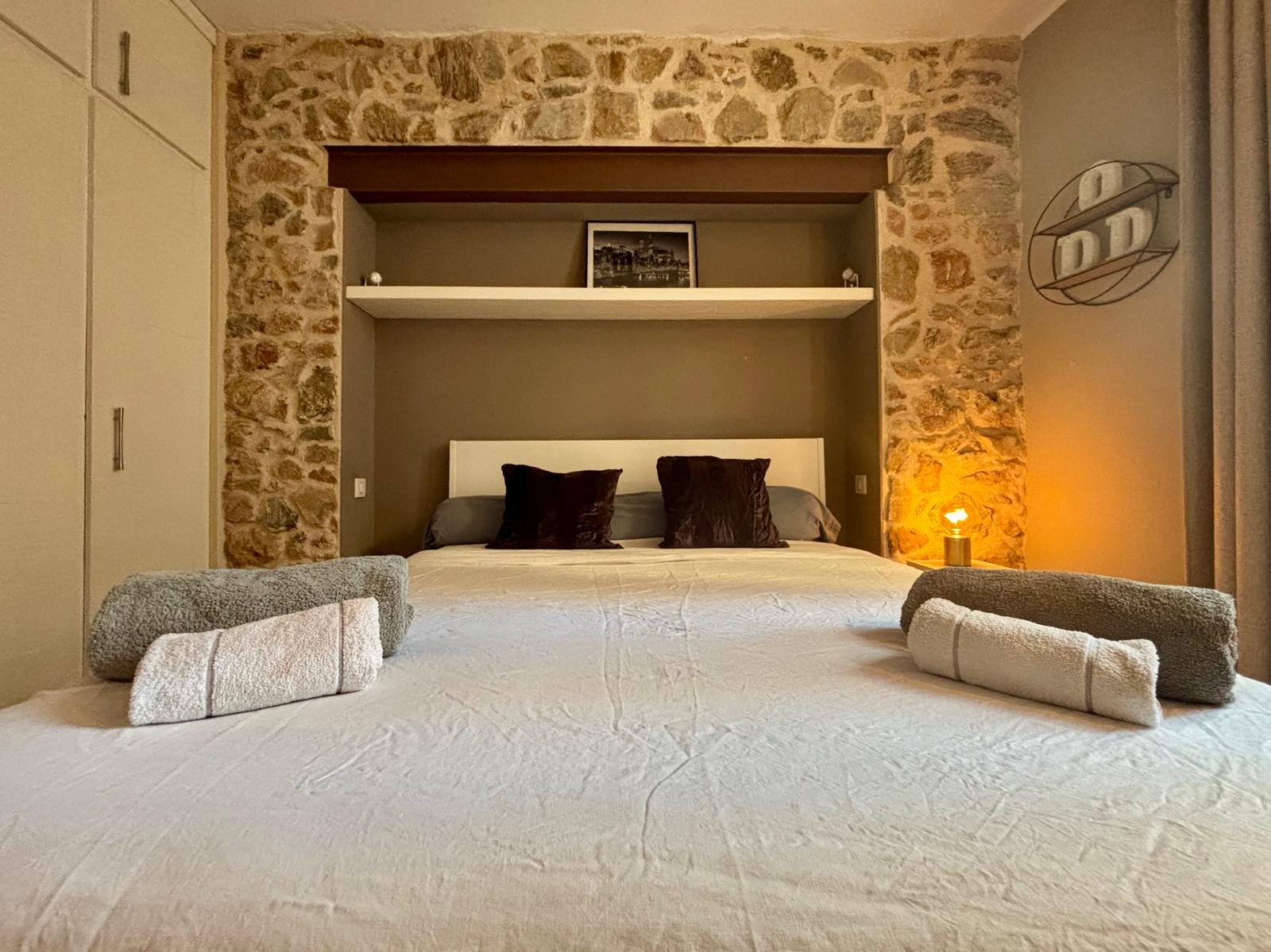 ID 124 NAPOLEON - 1 BEDROOM 9