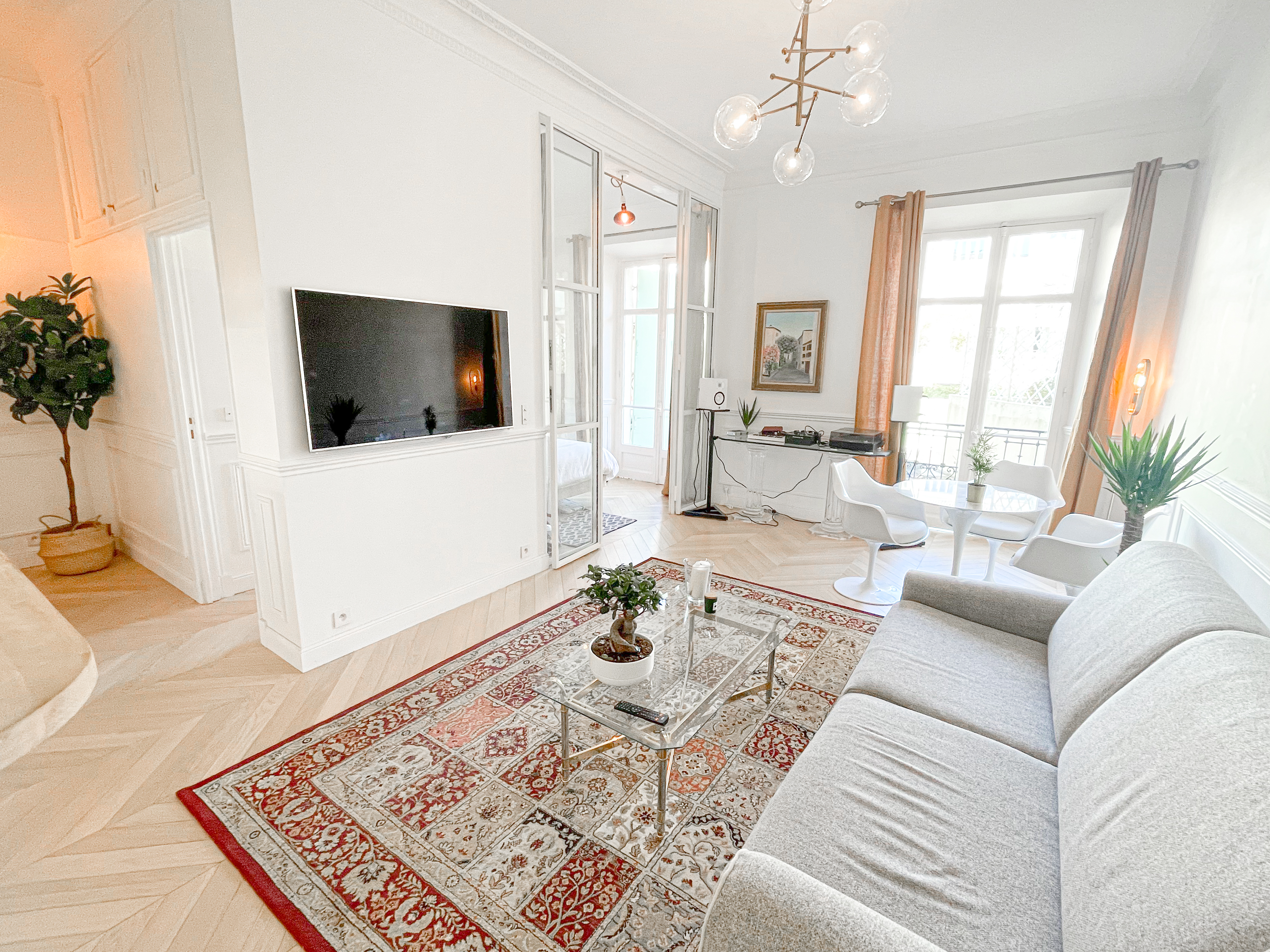 ID 110 RIOUFFE - 1BEDROOM 25