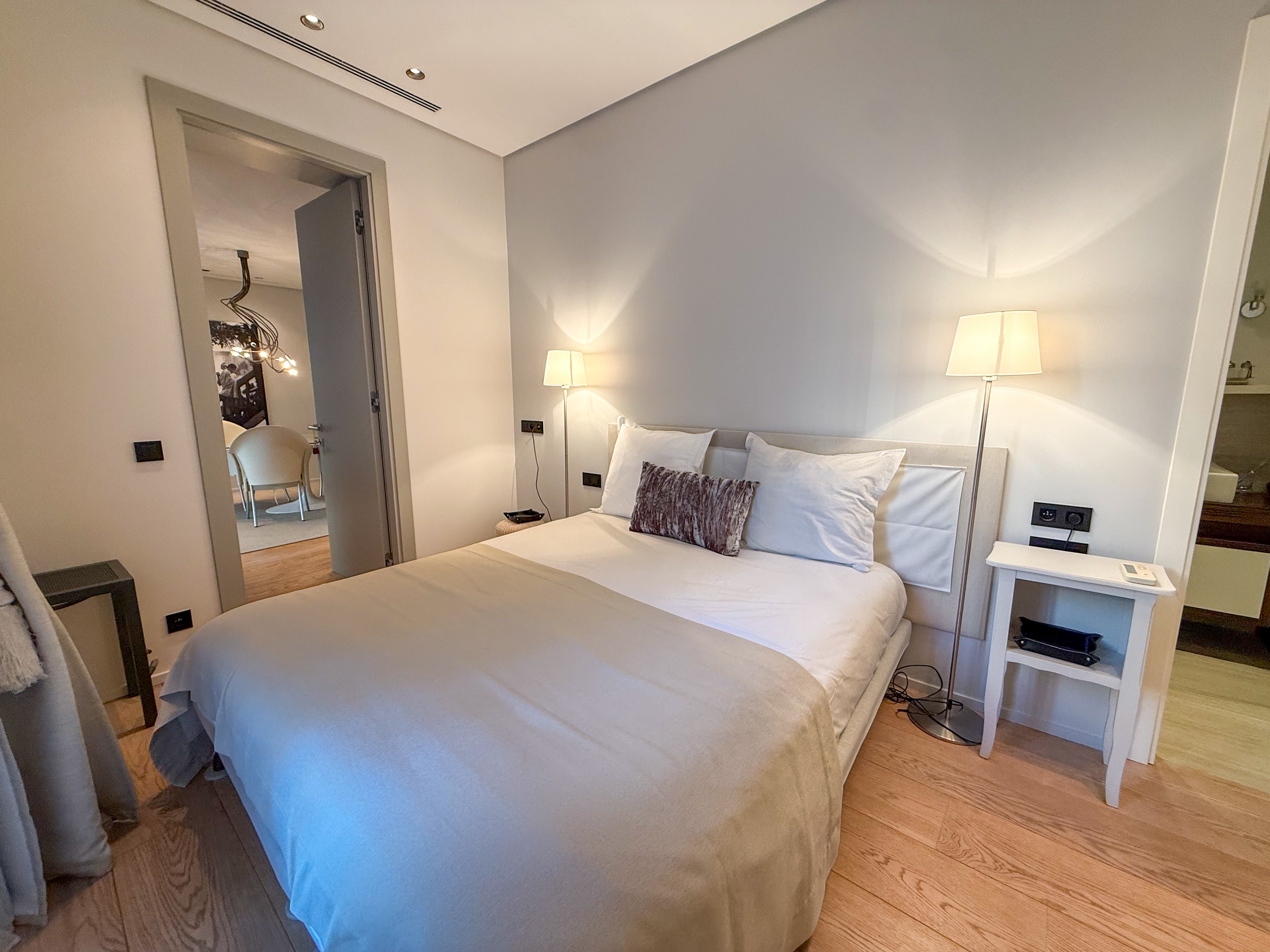 ID343 Antibes - Luxury 3 bedroom apartment 42